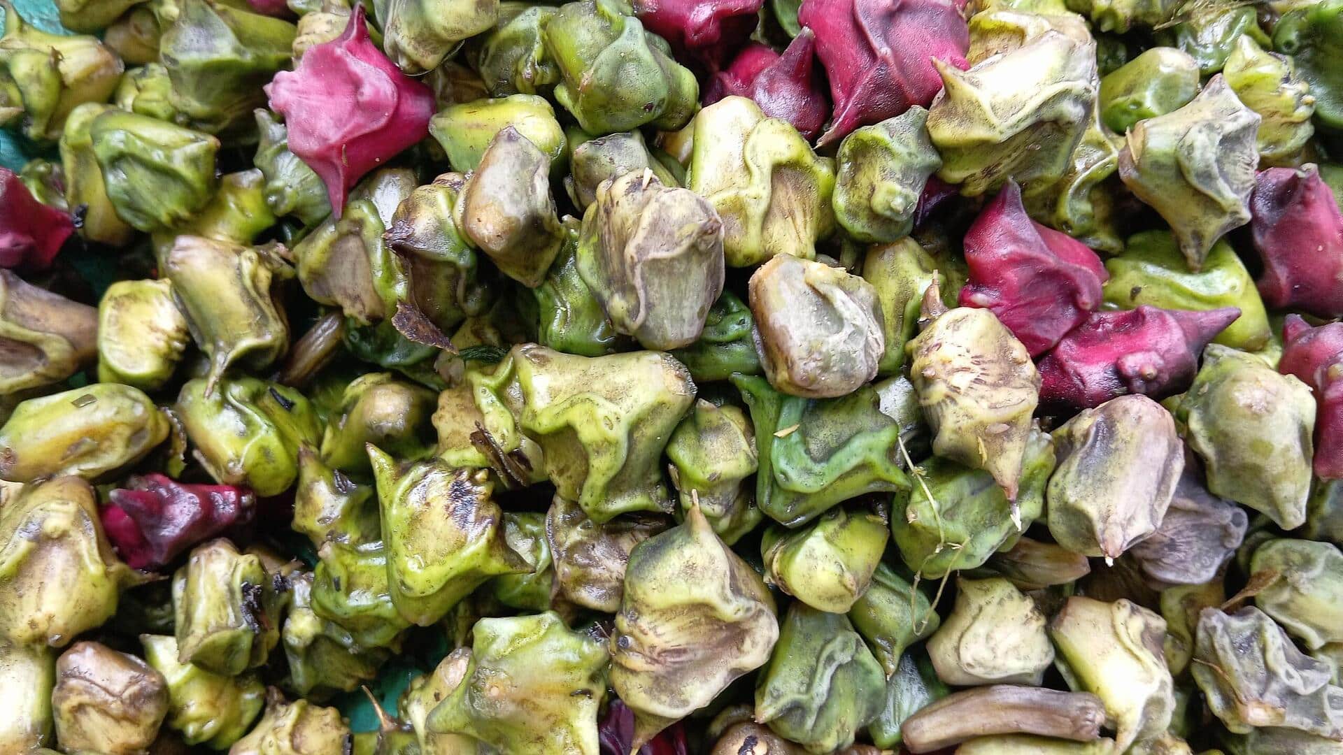 इन 5 लोगों के लिए मुसीबत बन सकता है सिंघाड़ा, जानें कैसे इन 5 लोगों के लिए मुसीबत बन सकता है सिंघाड़ा, जानें कैसे