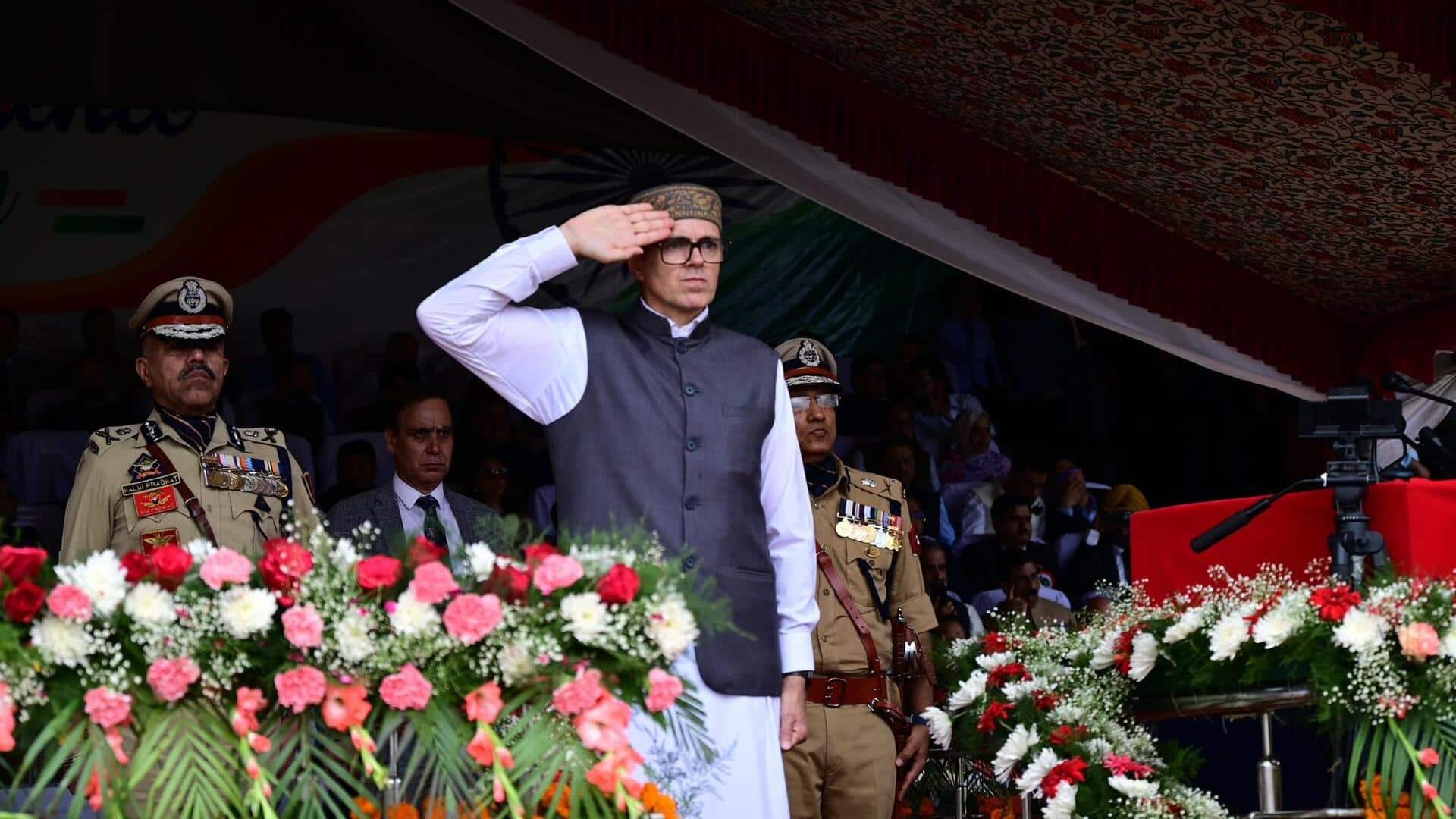 उमर अब्दुल्ला ने स्वतंत्रता दिवस पर कहा- आतंकवादी तय नहीं करेगे पूर्ण राज्य का दर्जा 