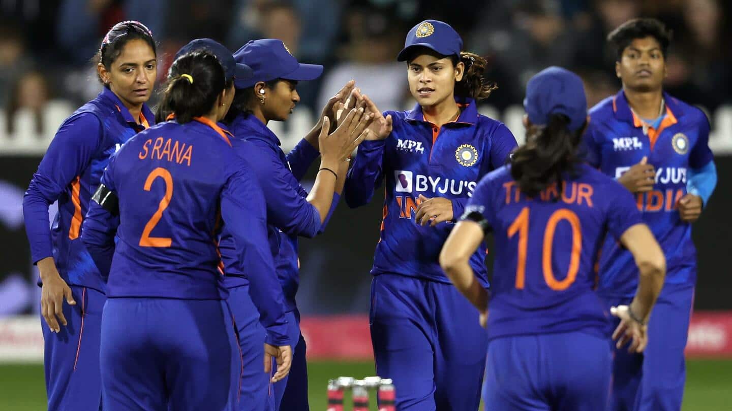 इंग्लैंड ने भारतीय महिलाओं को टी-20 सीरीज में 2-1 से हराया, जानिए जरुरी आंकड़े