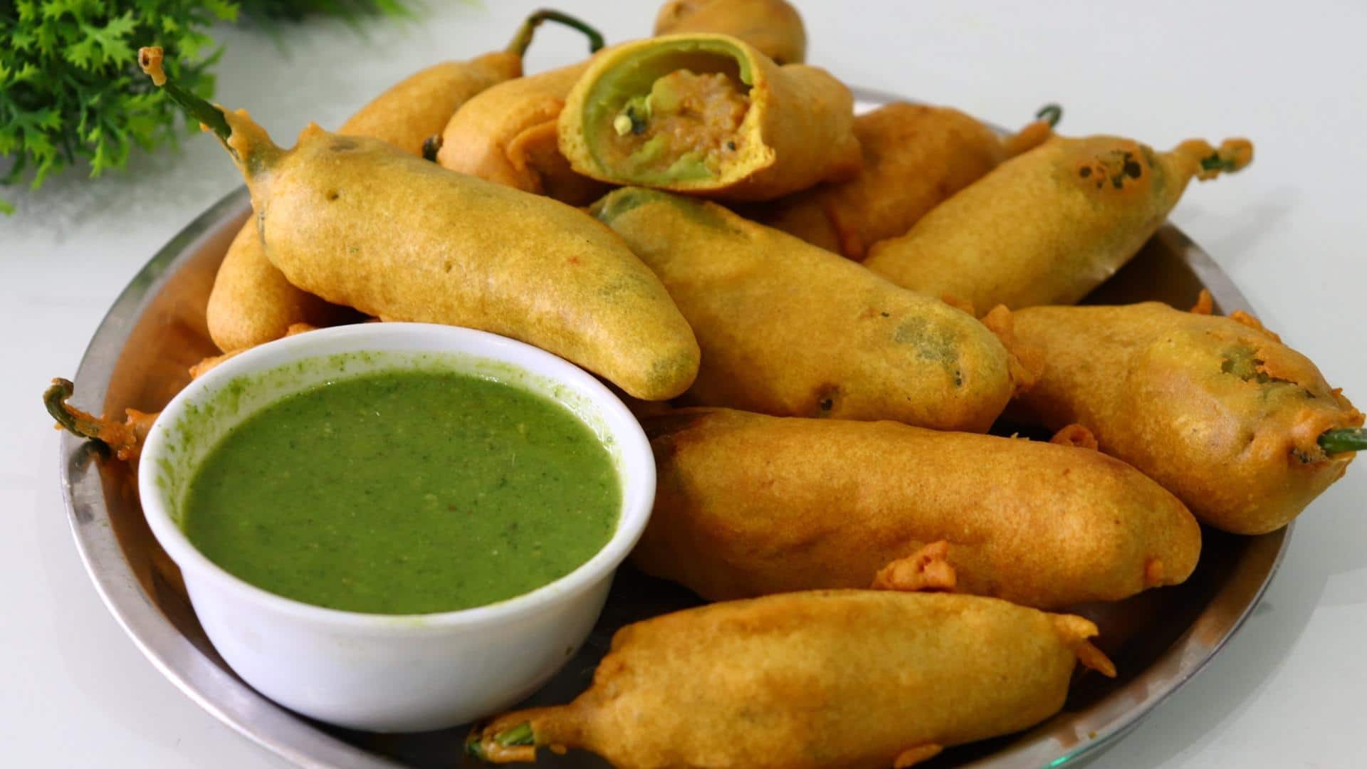 राजस्थानी मिर्ची वड़ा बनाने जा रहे हैं तो इन बातों का रखें खास ध्यान