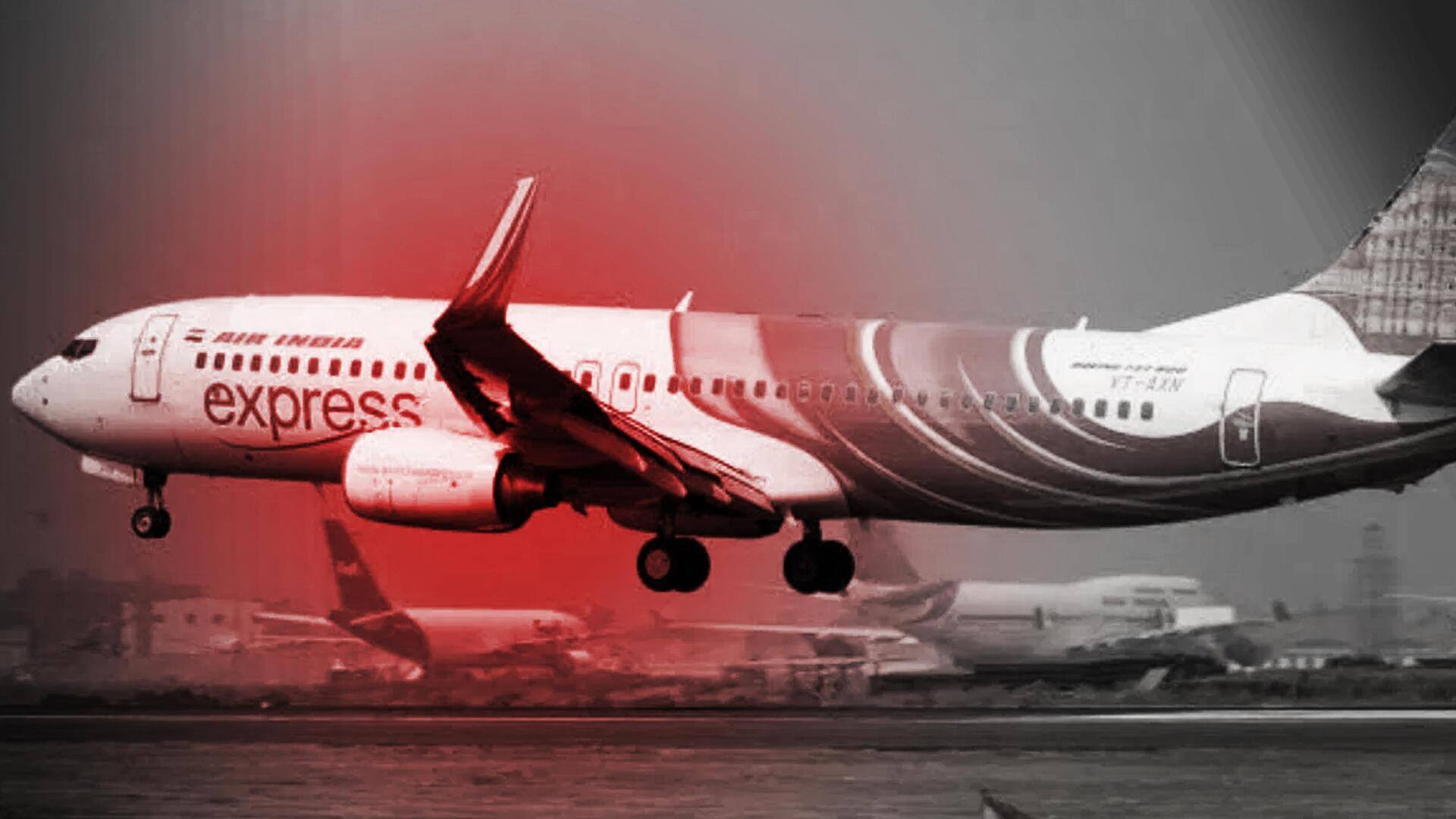 एयर इंडिया एक्सप्रेस ने 30 कर्मचारियों को नौकरी से निकाला, 'सामूहिक छुट्टी' के बाद कार्रवाई