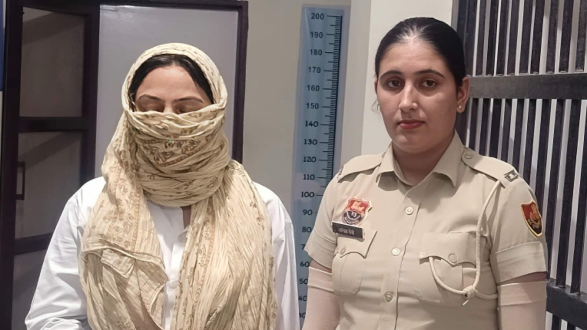 पाकिस्तान के लिए जासूसी करने के आरोप में यूट्यूबर ज्योति मल्होत्रा को न्यायिक हिरासत भेजा गया पाकिस्तान के लिए जासूसी करने के आरोप में यूट्यूबर ज्योति मल्होत्रा को न्यायिक हिरासत भेजा गया