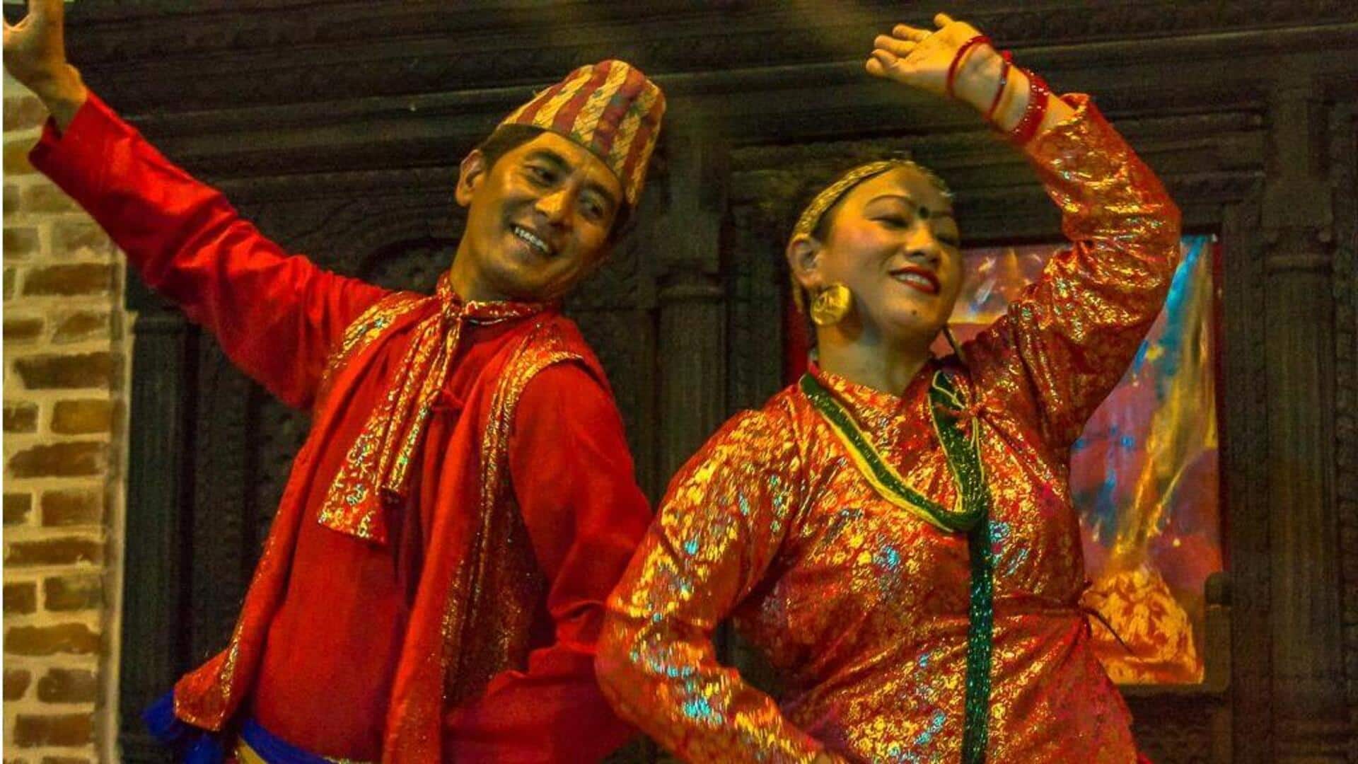 नेपाल के पारंपरिक डांस, जो करती हैं इस देश की समृद्ध संस्कृति का बखान