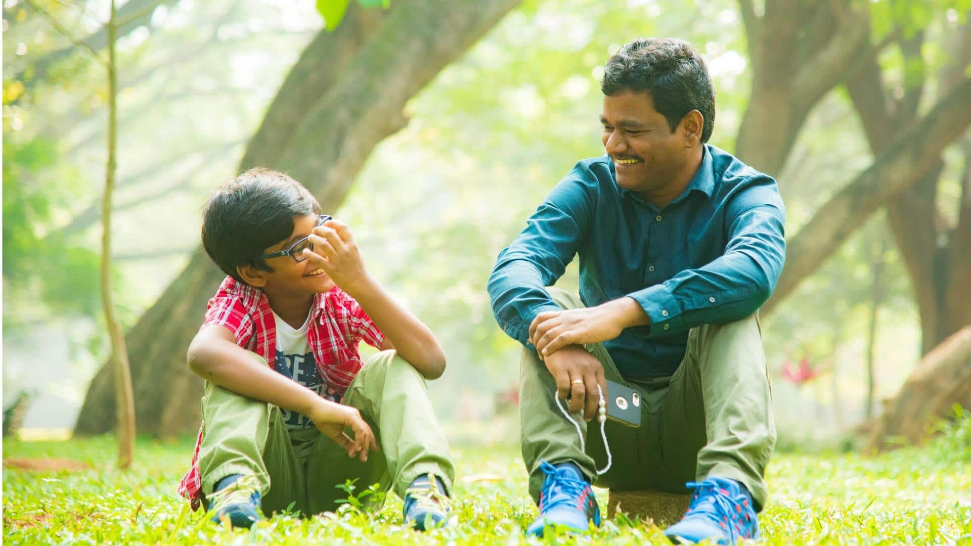 पिता को खास महसूस कराने के लिए अपनाएं ये 5 तरीके, बन जाएगा दिन