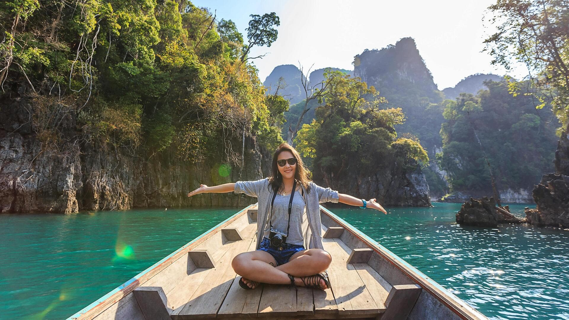 यात्रा को मजेदार और यादगार बनाने के लिए आजमाएं ये 5 तरीके यात्रा को मजेदार और यादगार बनाने के लिए आजमाएं ये 5 तरीके