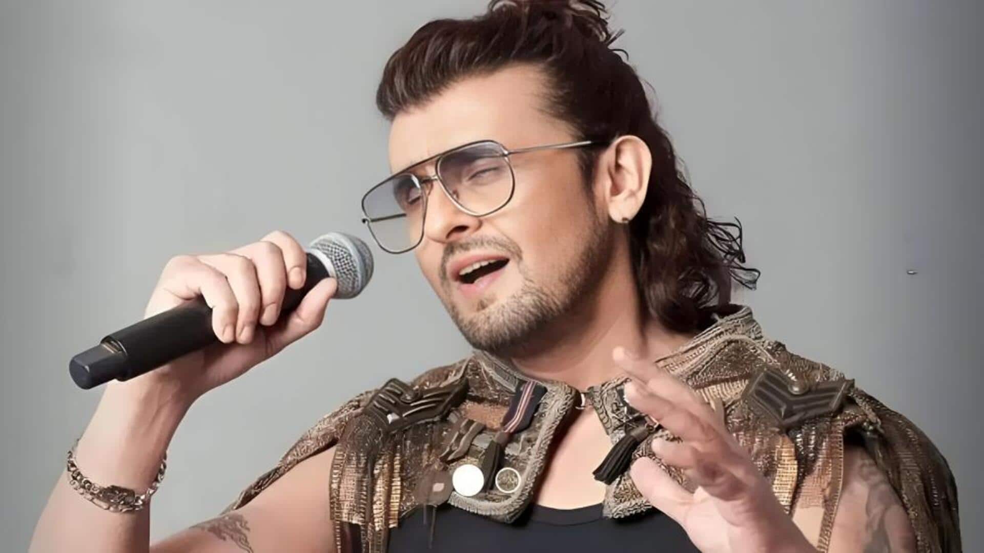 सोनू निगम बोले- ऑटो-ट्यून मैं भी लगाता हूं, पर ये बेसुरों को गायक नहीं बना सकती