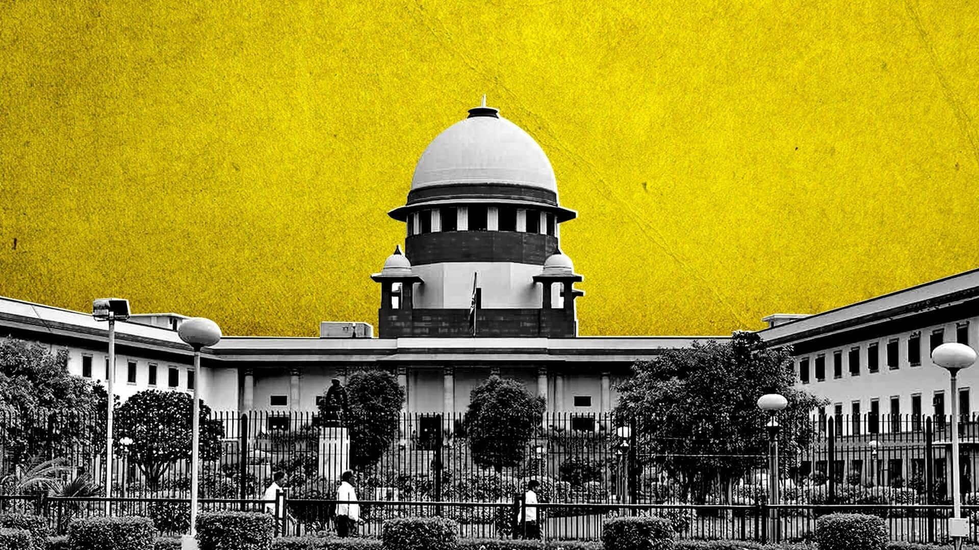 सुप्रीम कोर्ट ने न्यायाधीशों की संपत्तियों का खुलासा, जानिए CJI के बैंक खाते में कितने रुपये सुप्रीम कोर्ट ने न्यायाधीशों की संपत्तियों का खुलासा, जानिए CJI के बैंक खाते में कितने रुपये