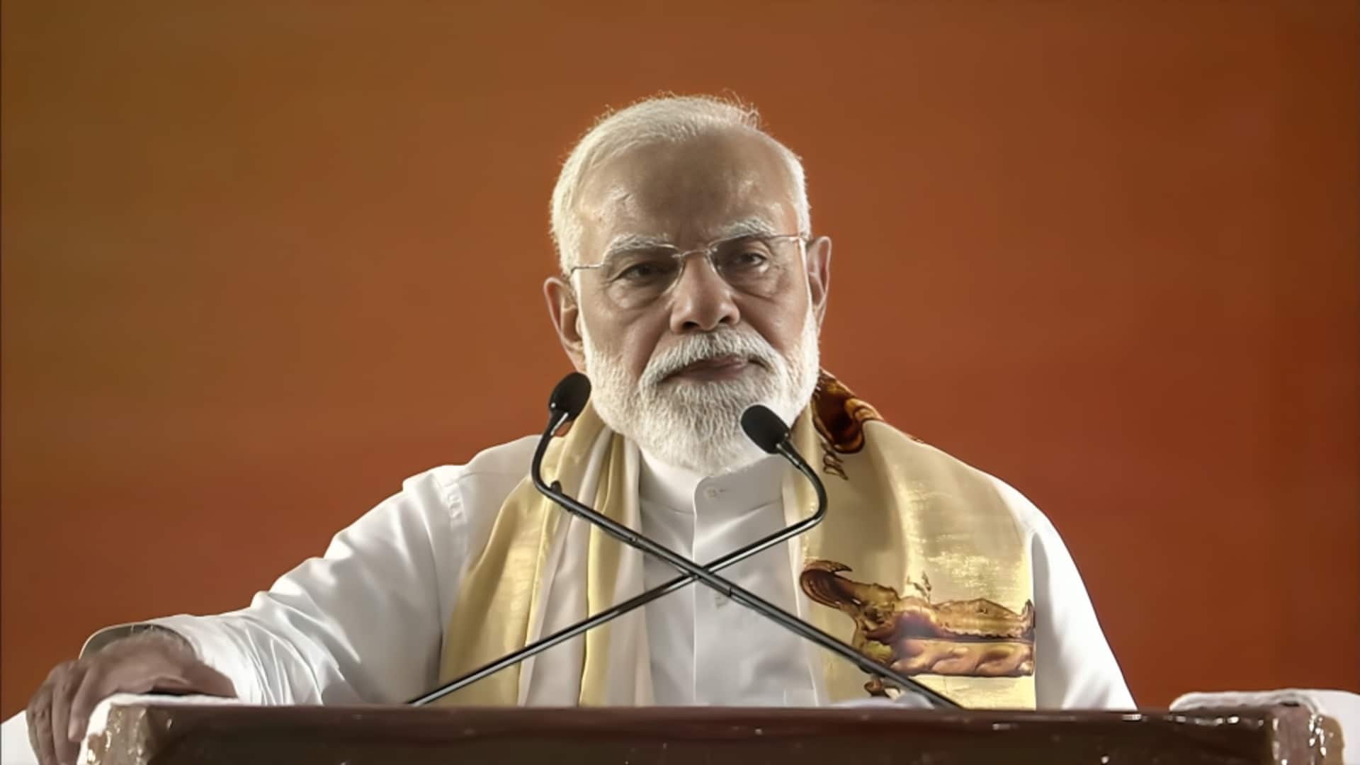 केरल में प्रधानमंत्री मोदी बोले- विदेश में कोई देशवासी फंसा तो उसे बचाने में ताकत लगाई