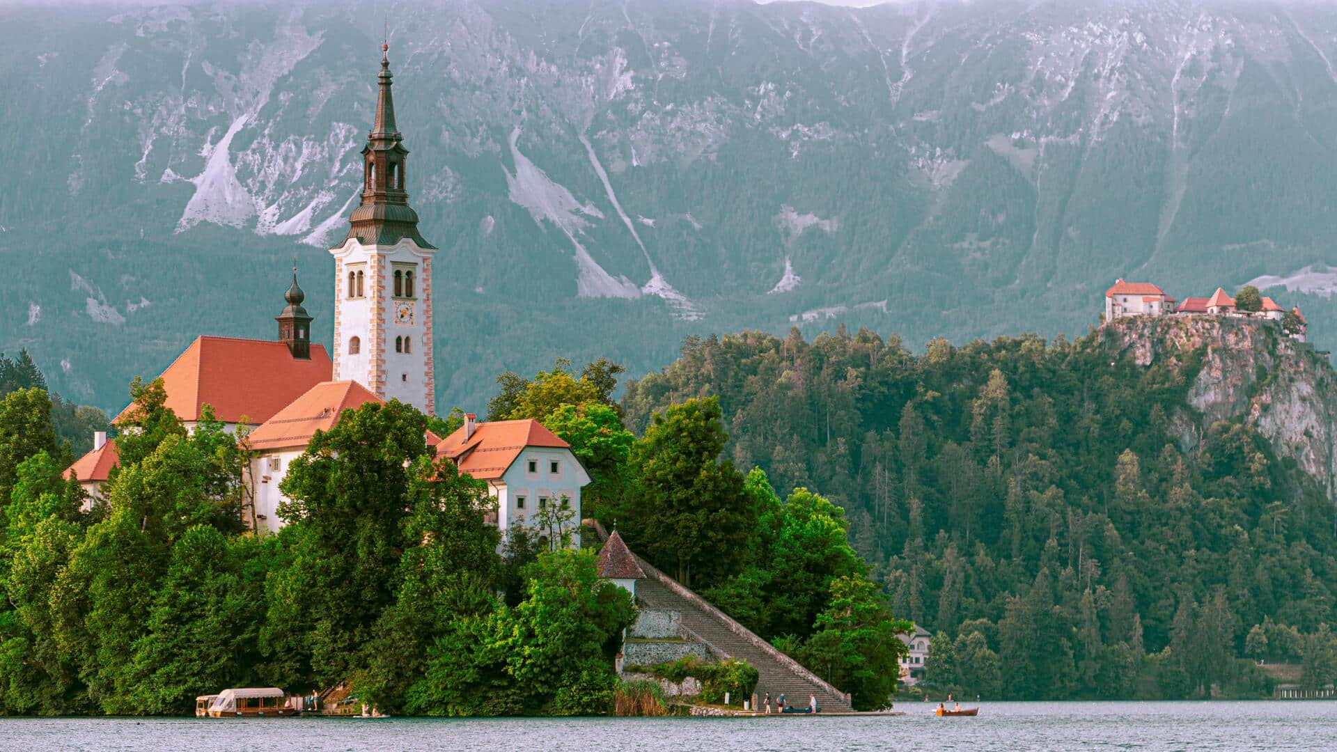 स्लोवेनिया की 5 सबसे खूबसूरत जगहें, जो आपके सफर को बना देंगी यादगार 