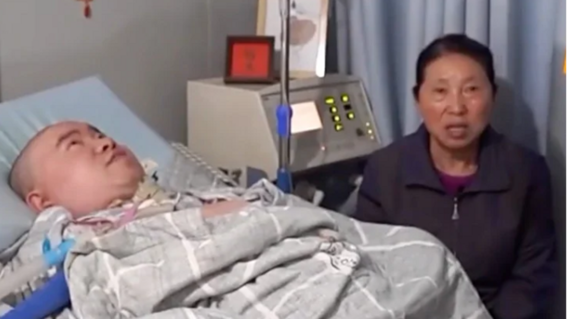 एक ही उंगली हिला पाने वाले लकवा के मरीज ने किया कमाल, शुरू किया अपना स्टार्ट-अप