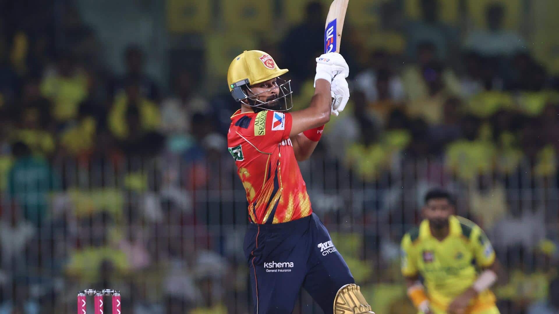IPL 2025: प्लेऑफ की दौड़ से बाहर होने वाली पहली टीम बनी CSK, देखिए शानदार मोमेंट्स