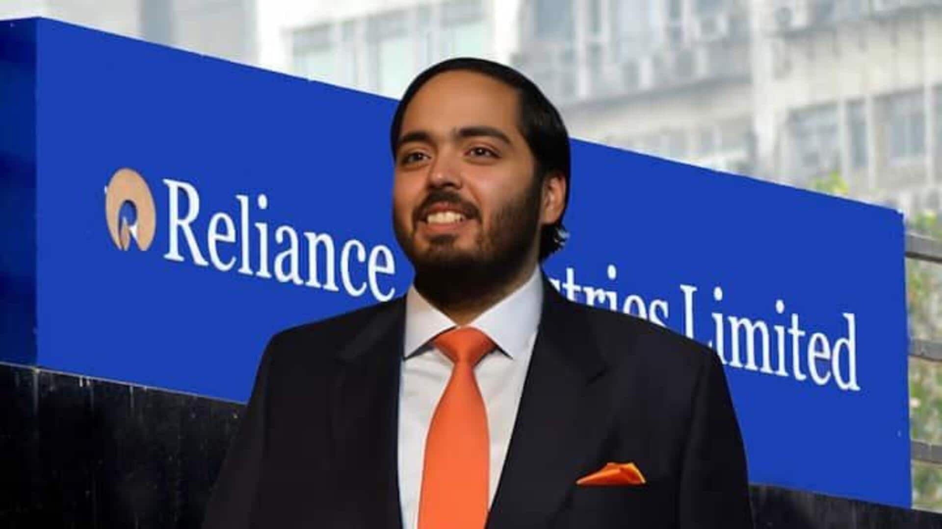अनंत अंबानी को अब कितना मिलेगा वेतन? रिलायंस ने दी जानकारी अनंत अंबानी को अब कितना मिलेगा वेतन? रिलायंस ने दी जानकारी