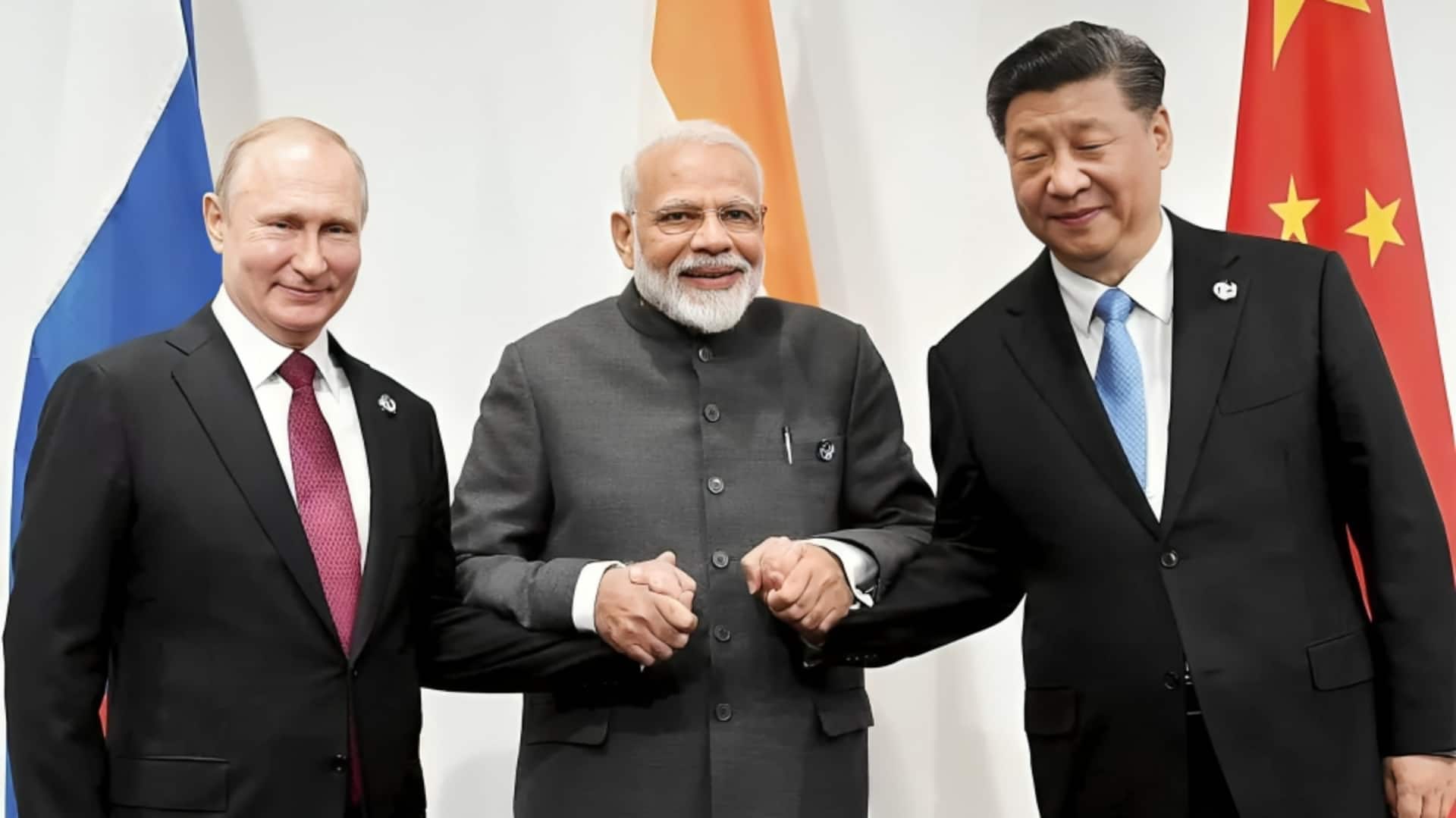 ट्रंप ने शी-पुतिन और मोदी की तस्वीर साझा की, लिखा- हमने रूस-भारत को खो दिया ट्रंप ने शी-पुतिन और मोदी की तस्वीर साझा की, लिखा- हमने रूस-भारत को खो दिया