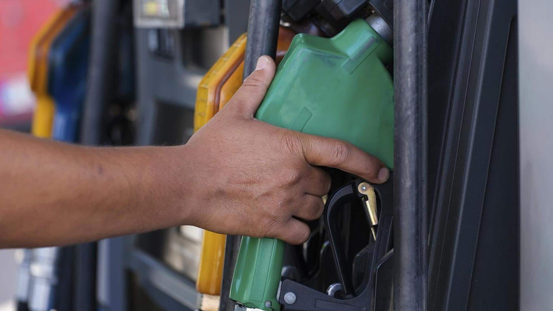 पेट्रोल-डीजल की कीमतें: 17 मार्च के लिए जारी हुए नए दाम, कहां हुआ बदलाव