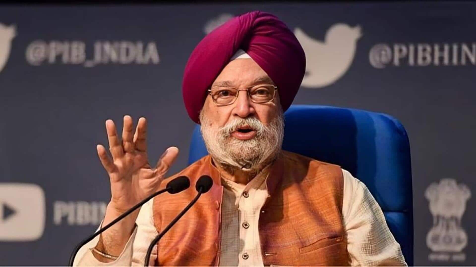 कच्चे तेल की कीमत घटी, लेकिन क्या कम होंगे पेट्रोल-डीजल के दाम? हरदीप पुरी का जवाब