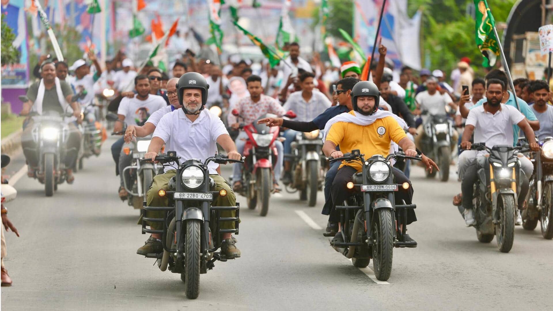 बिहार: राहुल गांधी ने 'वोटर अधिकार यात्रा' में की बुलेट की सवारी, तेजप्रताप ने कसा तंज बिहार: राहुल गांधी ने 'वोटर अधिकार यात्रा' में की बुलेट की सवारी, तेजप्रताप ने कसा तंज
