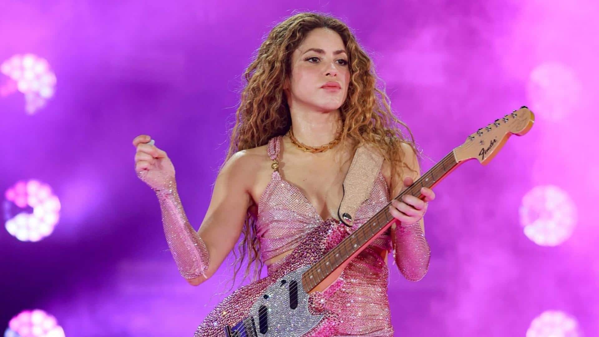 फ्लिपराची और कान्ये वेस्ट के बाद शकीरा ने स्थगित किया भारत टूर, बताई ये वजह