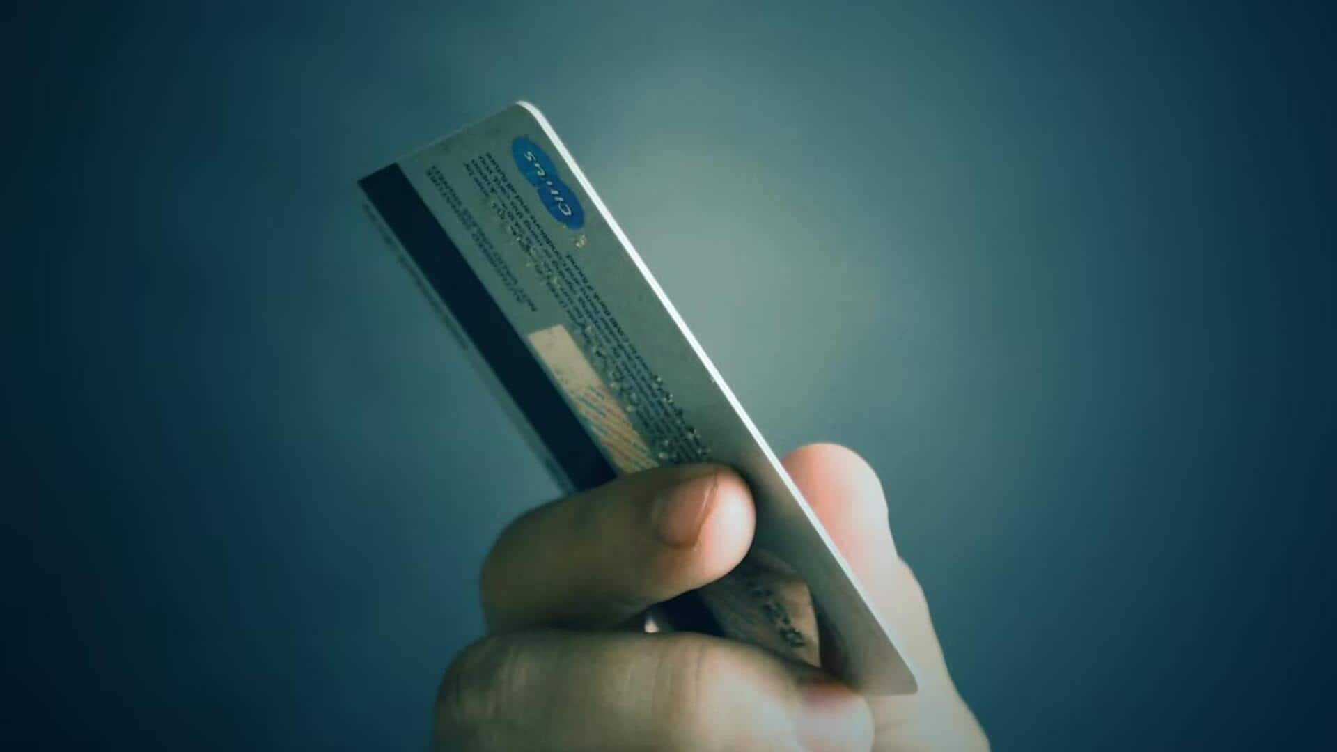 क्रेडिट कार्ड खो जाए तो वित्तीय धोखाधड़ी को कैसे रोकें?