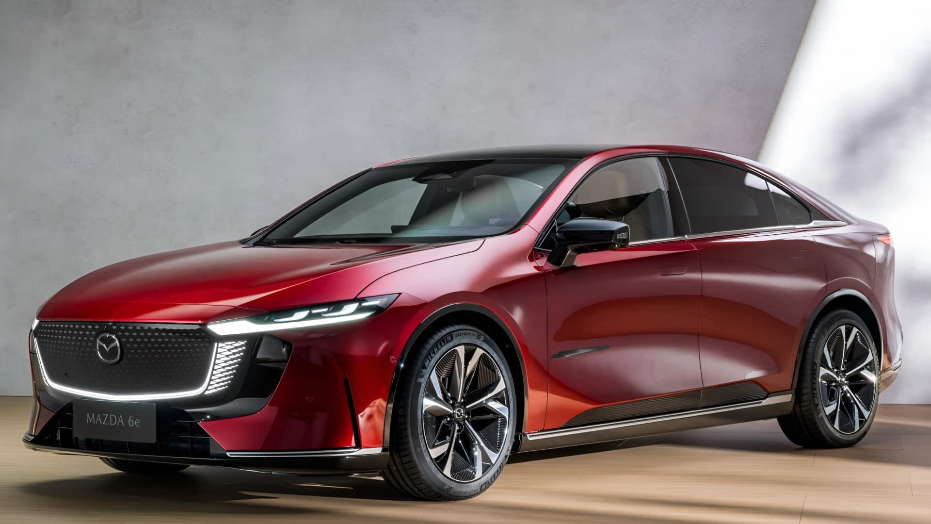 क्या है माज्दा 6e में खास, जो चुनी गई वर्ल्ड कार डिजाइन ऑफ द ईयर?