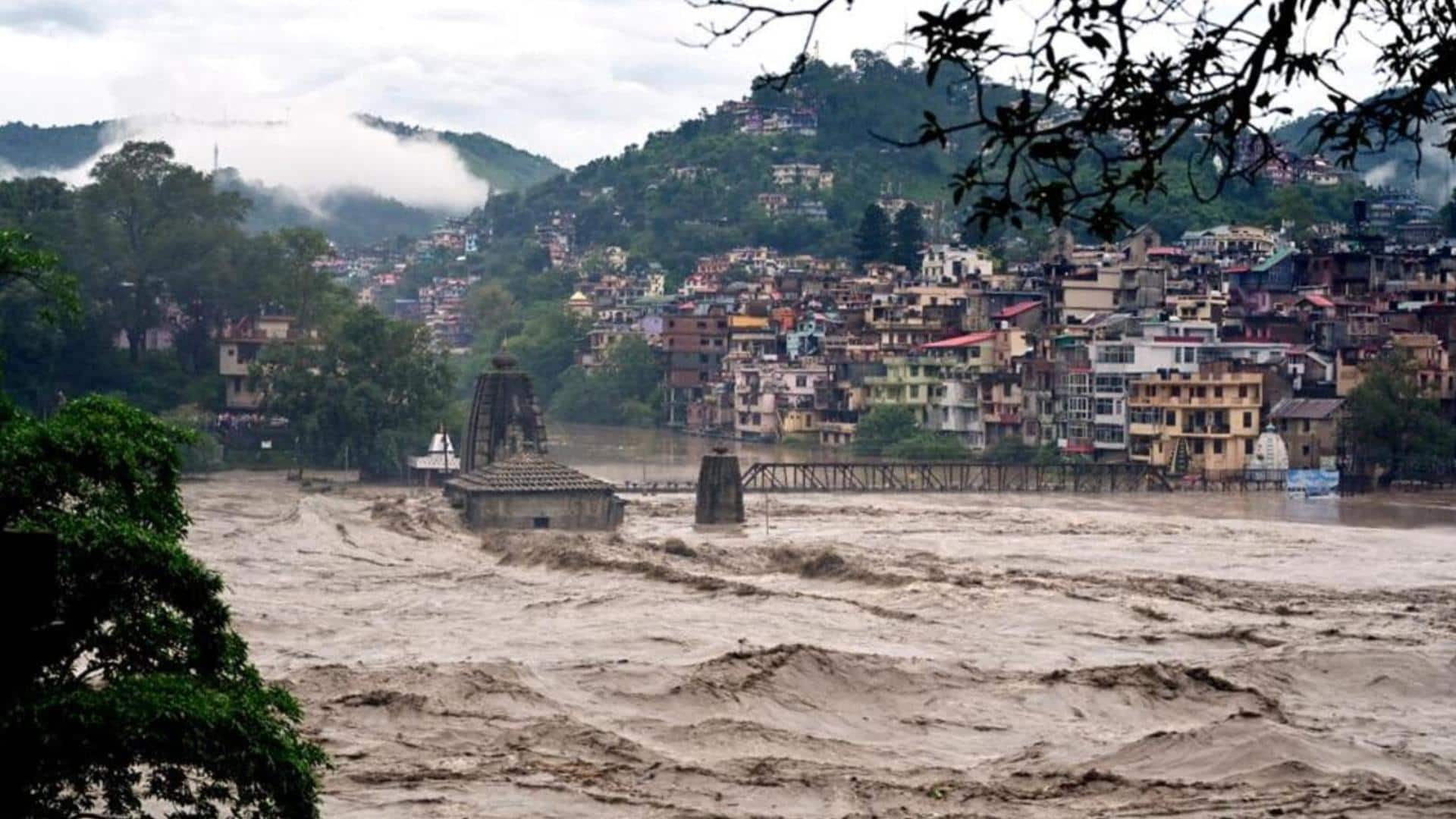हिमाचल प्रदेश में बारिश और भूस्खलन से तबाही; 62 की मौत, 400 करोड़ की संपत्ति नष्ट हिमाचल प्रदेश में बारिश और भूस्खलन से तबाही; 62 की मौत, 400 करोड़ की संपत्ति नष्ट