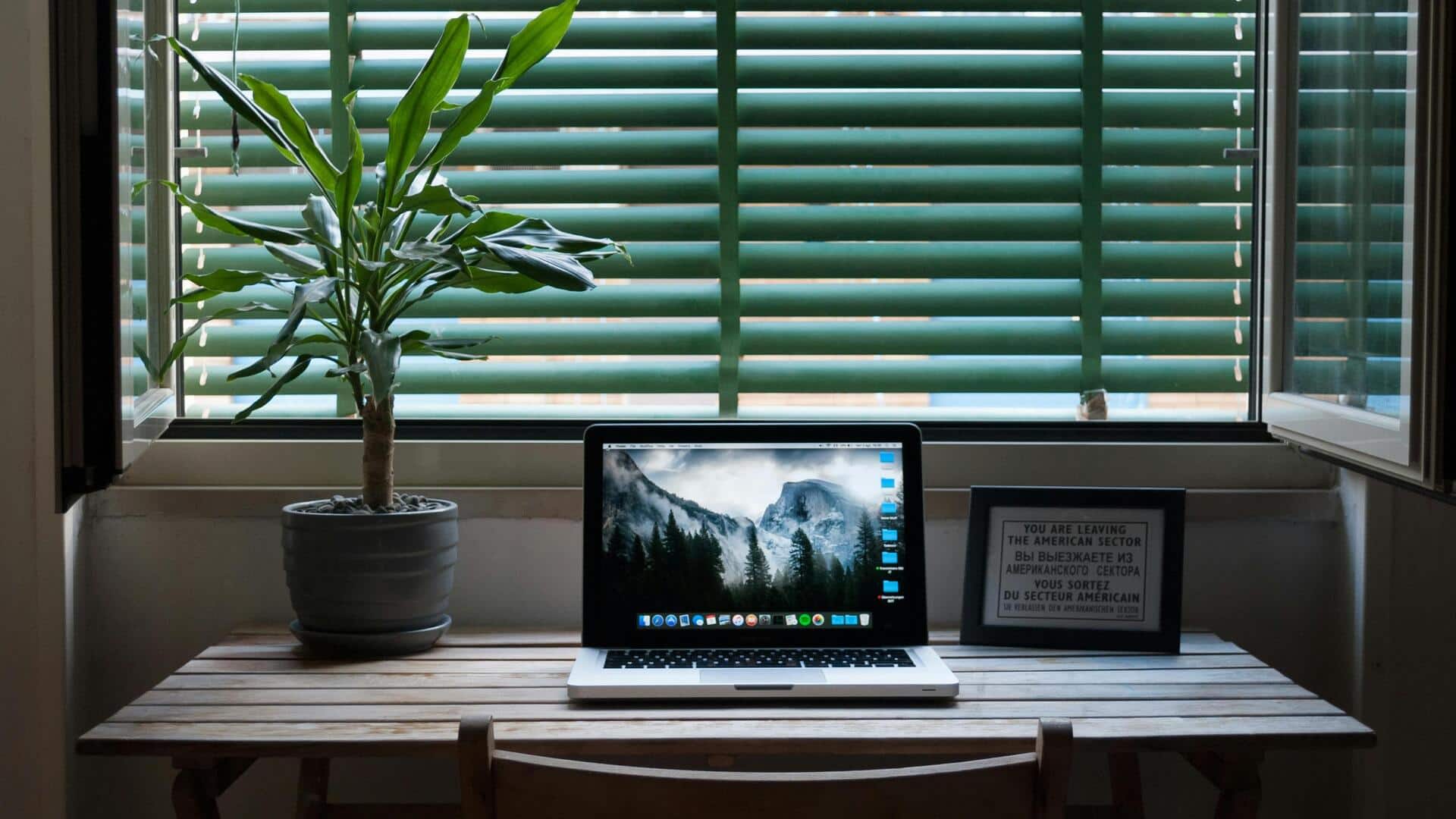 घर से काम करने के लिए अपनाएं ये 5 तरीके, हो जाएगा सेटअप