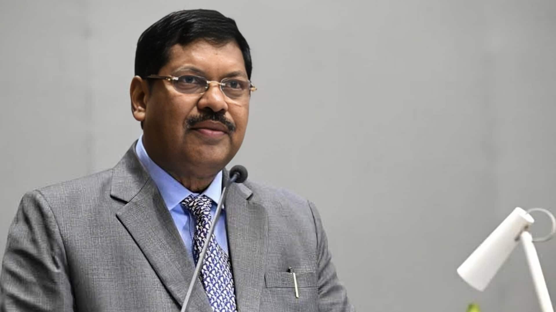 आवारा कुत्तों से जुड़े मामलों पर CJI बीआर गवई बोले- मैं इस पर गौर करूंगा आवारा कुत्तों से जुड़े मामलों पर CJI बीआर गवई बोले- मैं इस पर गौर करूंगा