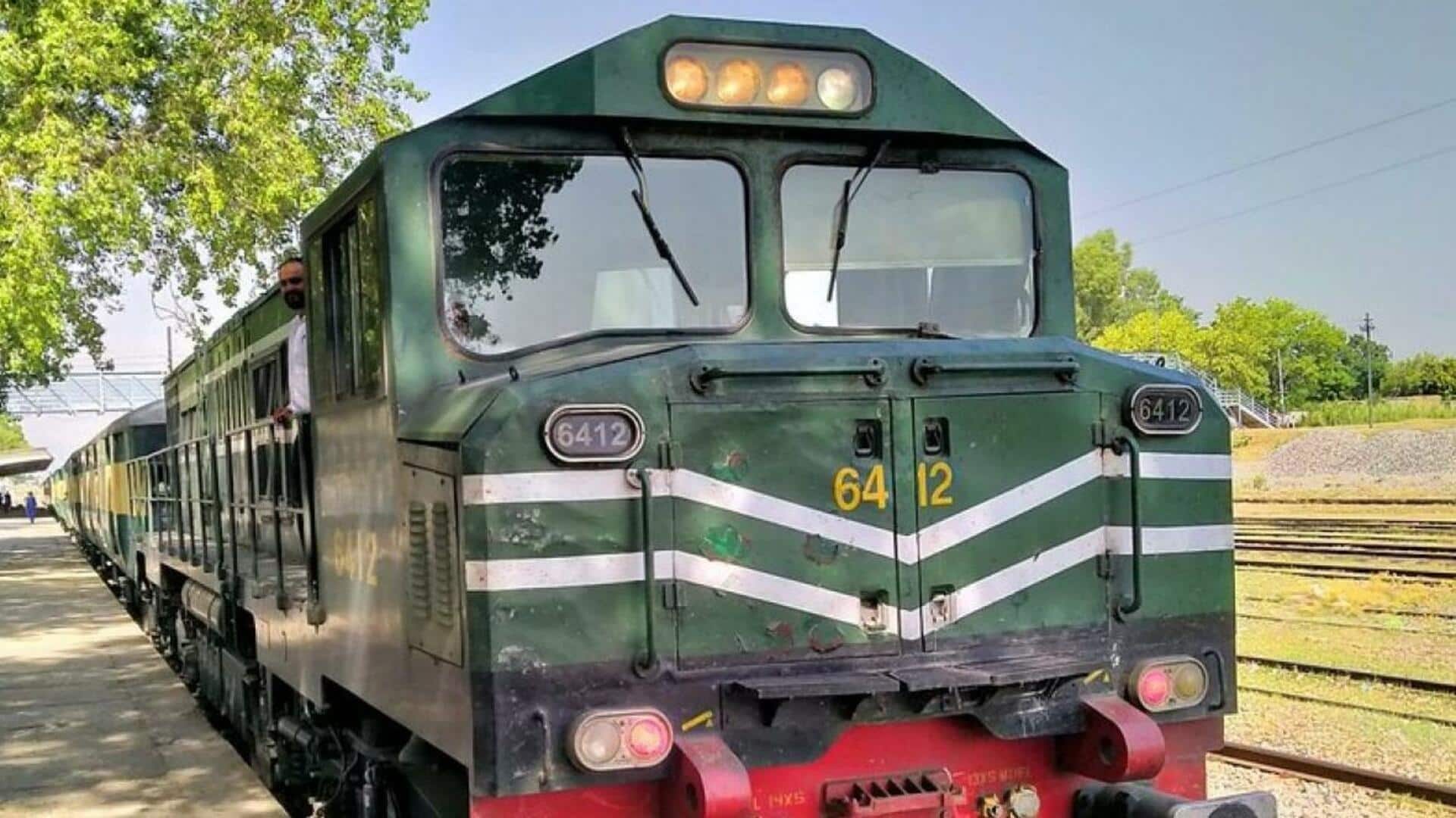 पाकिस्तान: बलूचिस्तान में विद्रोहियो ने जाफर एक्सप्रेस समेत 2 ट्रेनों को बनाया निशाना, बड़ा हादसा टला