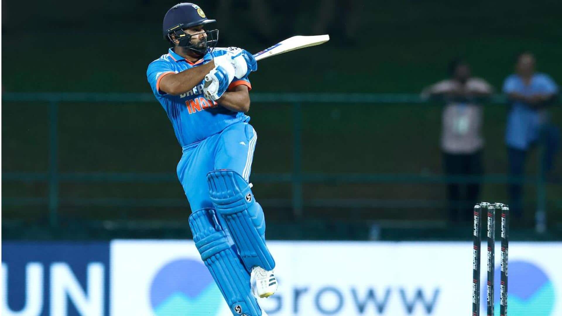 भारत बनाम श्रीलंका: रोहित शर्मा ने लगाया वनडे करियर का 51वां अर्धशतक, जानिए उनके आंकड़े
