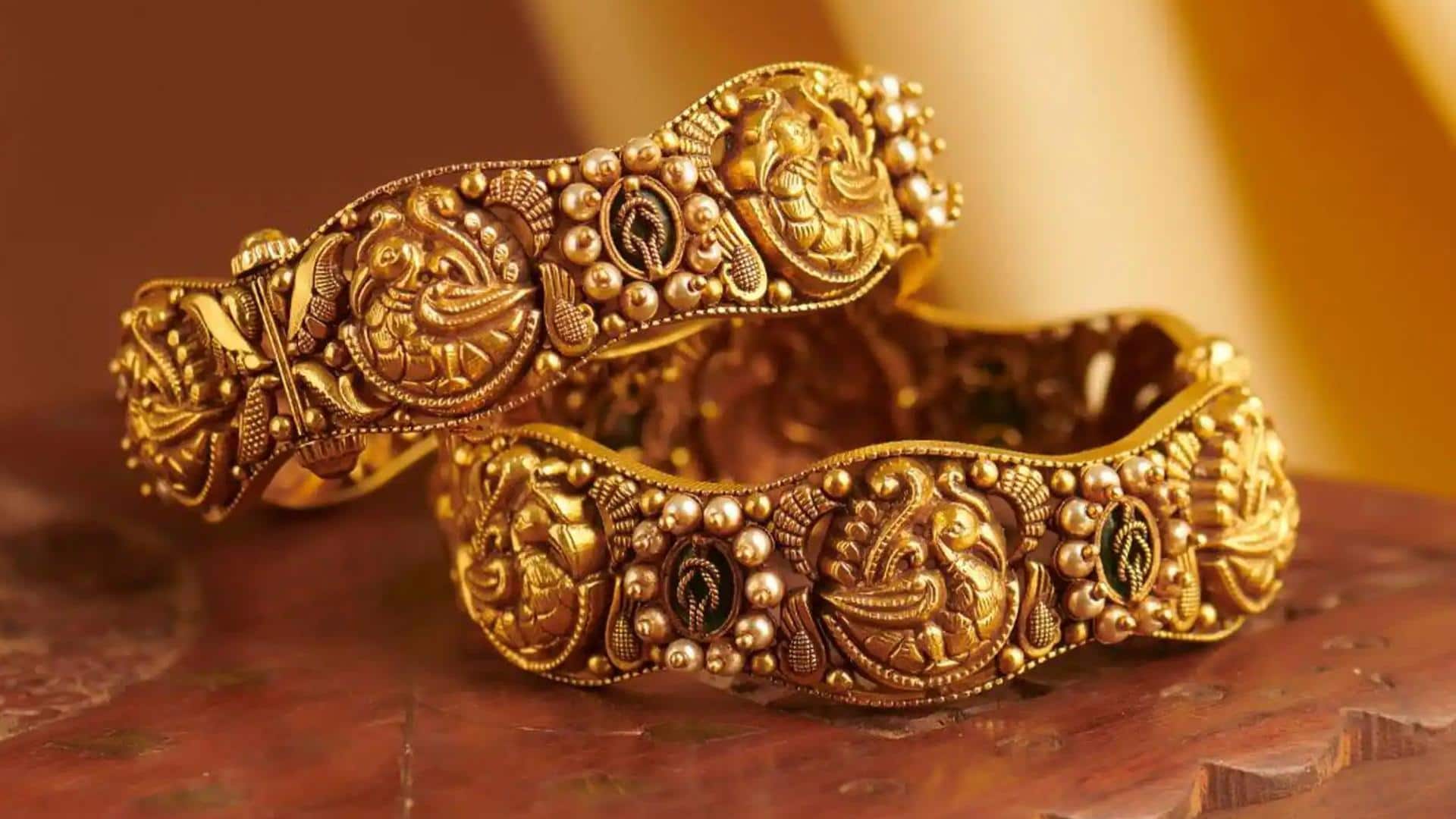 गोल्ड लोन कैसे करता है काम और आपको किन बातों का ध्यान रखना चाहिए?