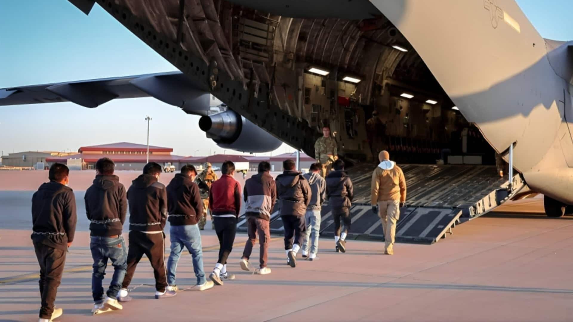 अमेरिका का अवैध प्रवासियों के लिए नया अभियान, मुफ्त हवाई टिकट के साथ बोनस भी मिलेगा