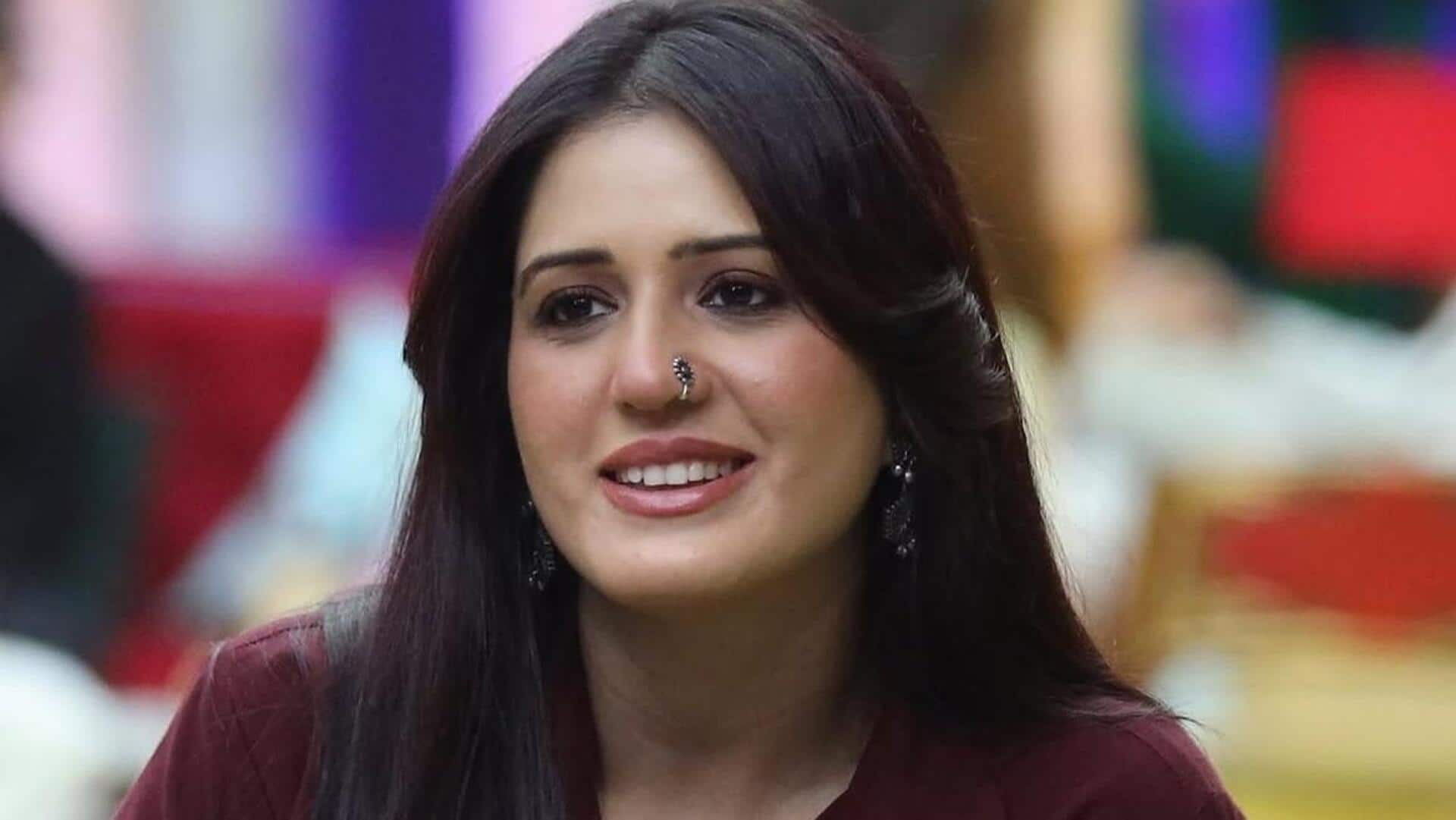'बिग बॉस 20' से बेघर होकर भावुक हुईं ईशा रिखी, बोलीं- आसान नहीं थे पिछले दिन