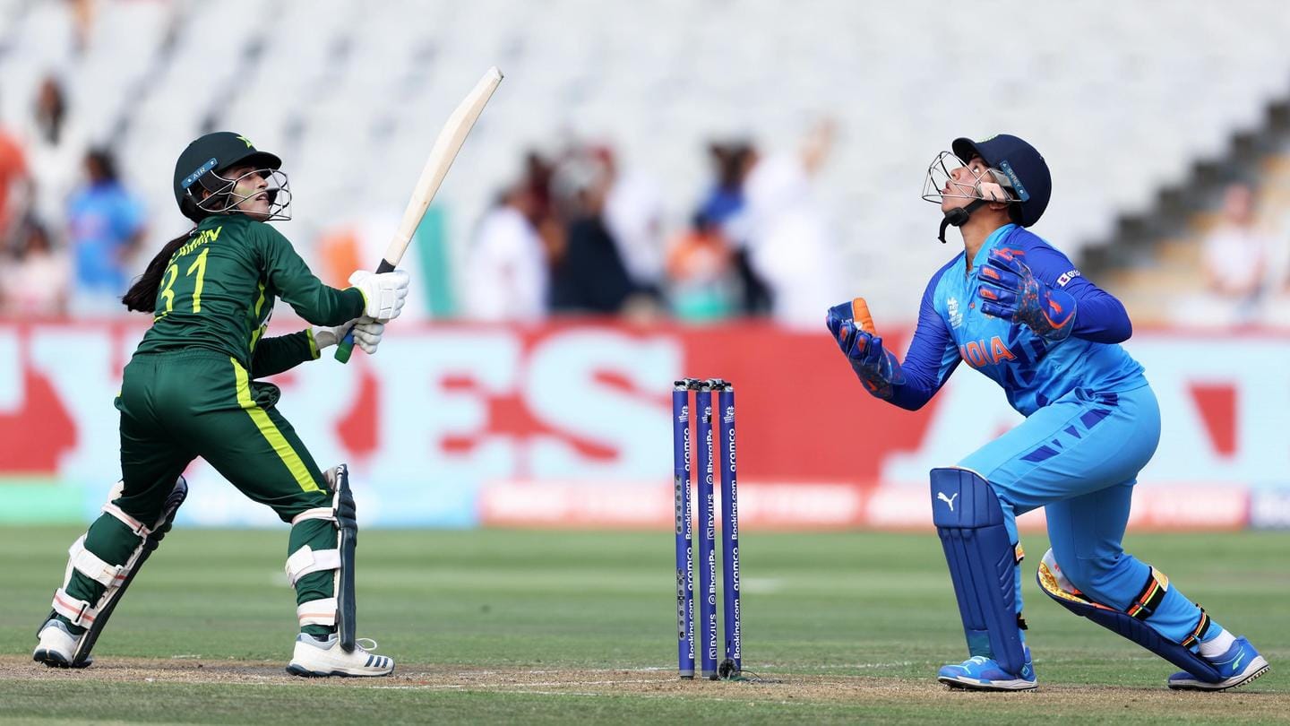 महिला टी-20 विश्व कप: पाकिस्तान ने भारत को दिया 150 रन का लक्ष्य, मारूफ का अर्धशतक 