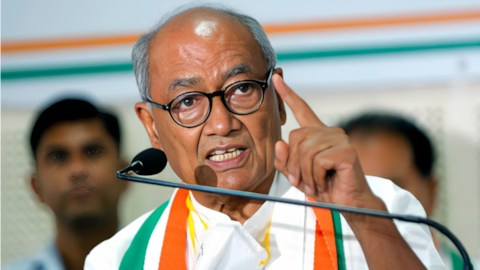 दिग्विजय सिंह ने ECI और अमित शाह पर गुमराह करने का आरोप लगाया, कार्रवाई की मांग