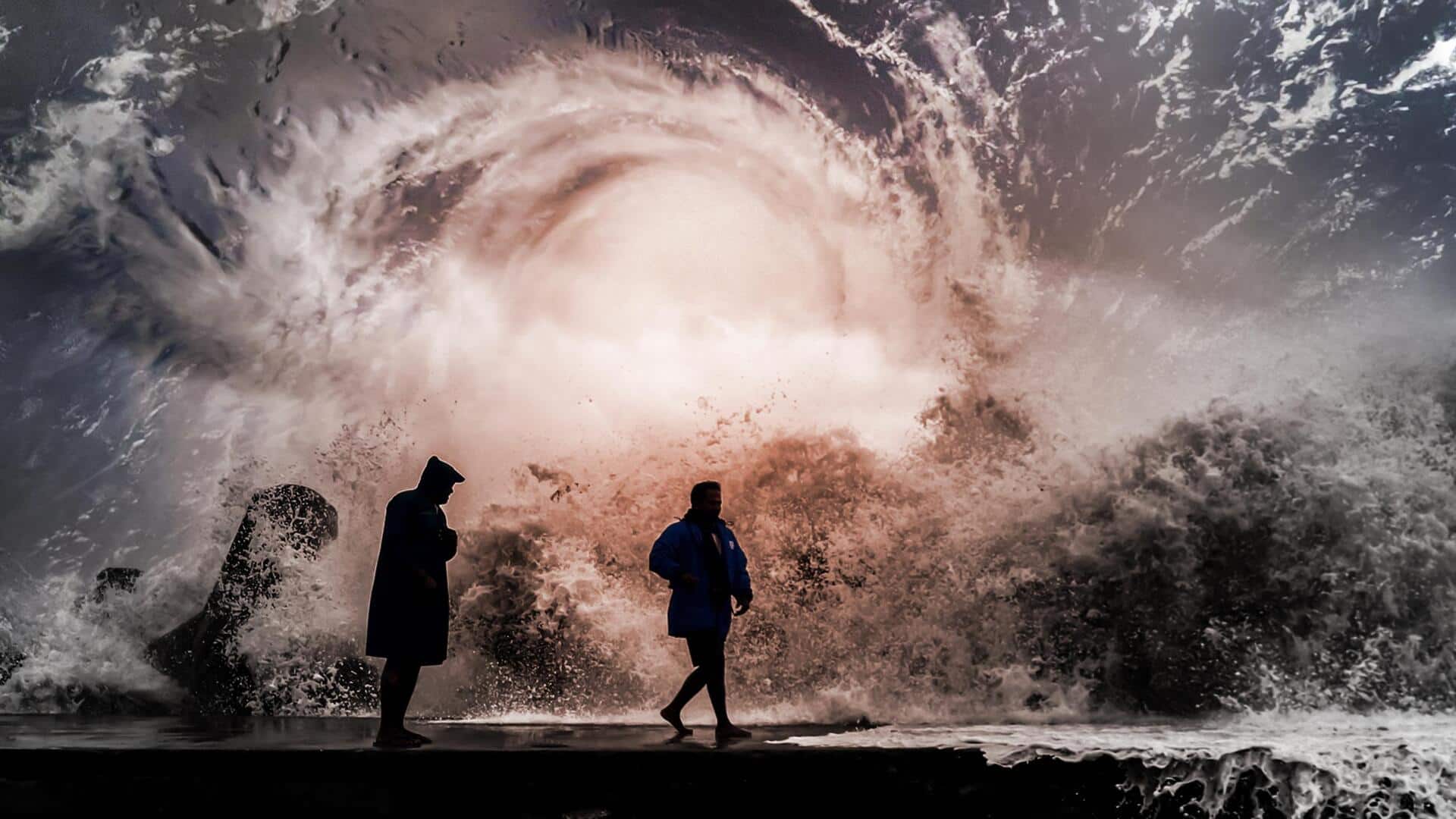 एक साथ उठे 2 तूफान; अरब सागर में 'तेज', बंगाल की खाड़ी में 'हामून' का खतरा