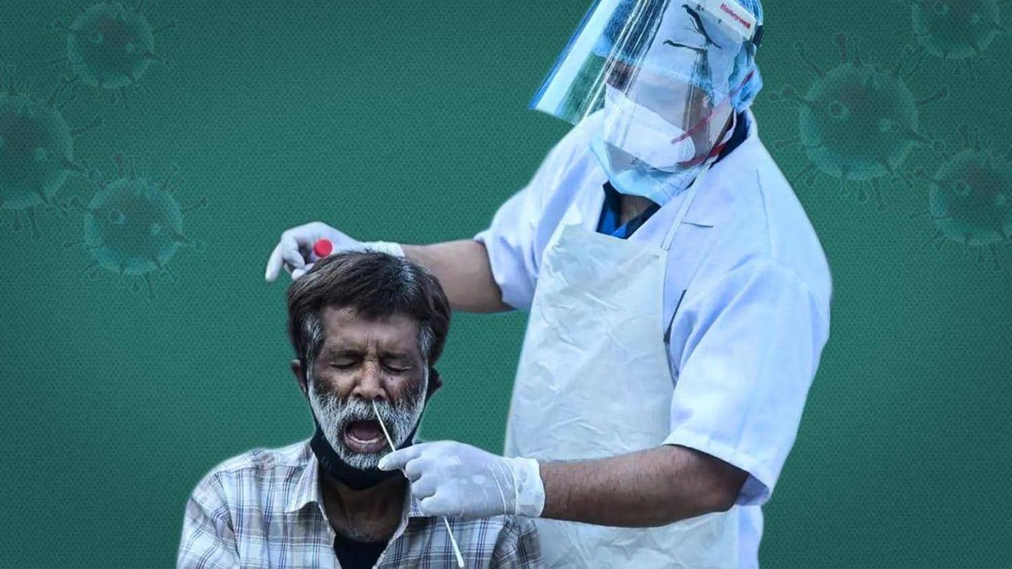 कुछ दिन पहले ही हुआ था स्कूलों को पूरी क्षमता के साथ खोलने का ऐलान कुछ दिन पहले ही हुआ था स्कूलों को पूरी क्षमता के साथ खोलने का ऐलान
