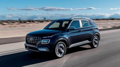 कार पार्क करने के बाद टपकता है तेल? जानिए क्या हो सकती है समस्या