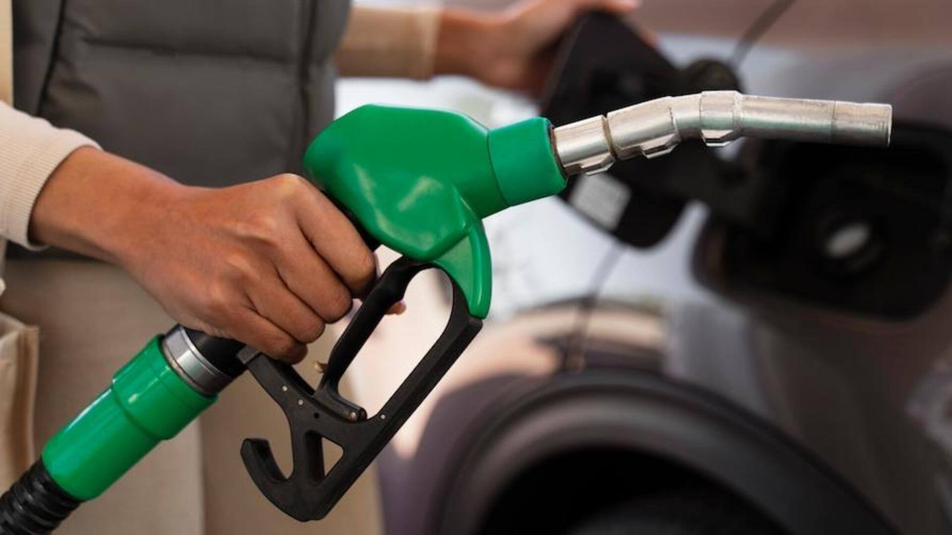 पेट्रोल-डीजल की कीमतें: 29 अप्रैल के लिए जारी हुए ताजा दाम, जानिए कितना हुआ बदलाव 