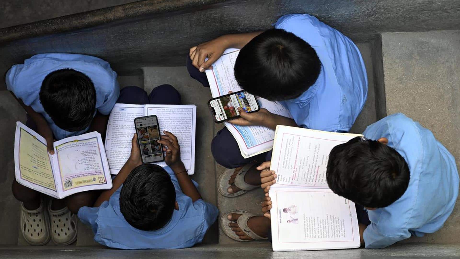 मोबाइल और सोशल मीडिया पर कर्नाटक सरकार सख्त, छात्रों के लिए क्या नियम होंगे लागू?