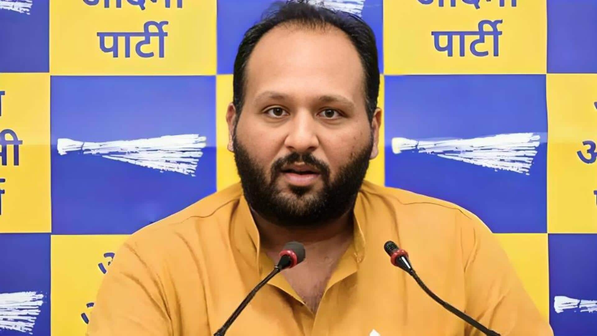 आम आदमी पार्टी के नेता दीपक सिंगला गिरफ्तार, ED ने छापेमारी के बाद की कार्रवाई