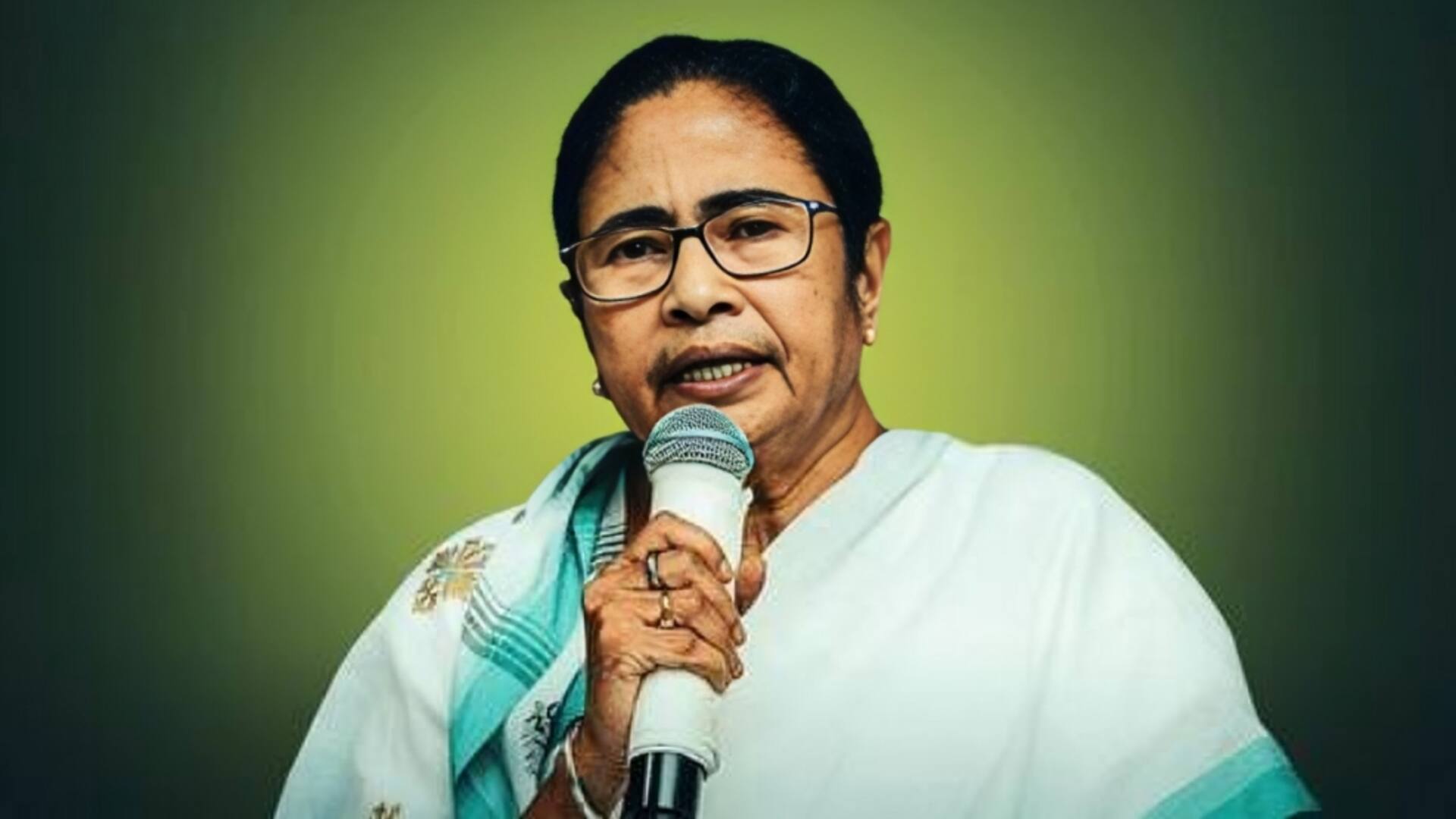 पश्चिम बंगाल: मुख्यमंत्री ममता बनर्जी की BSF को चेतावनी, बोलीं- कानून व्यवस्था में हस्तक्षेप मत कीजिए
