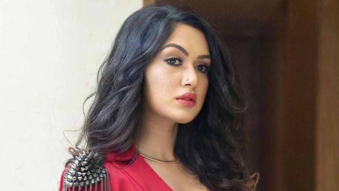 इंस्टाग्राम पर सक्रिय दिखती हैं मुनमुन इंस्टाग्राम पर सक्रिय दिखती हैं मुनमुन