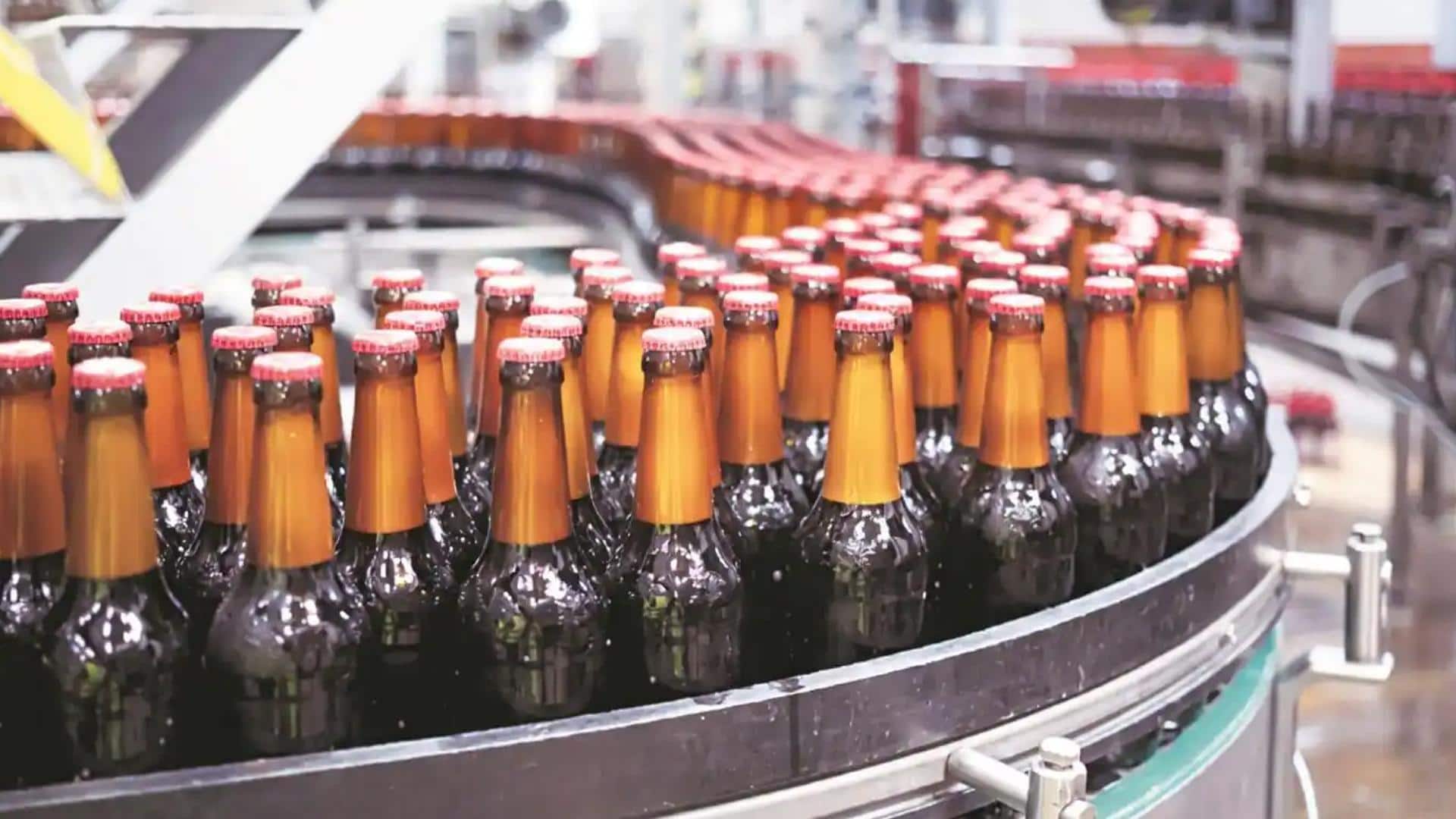 भारत का बीयर उद्योग क्यों कर रहा संकट का सामना?