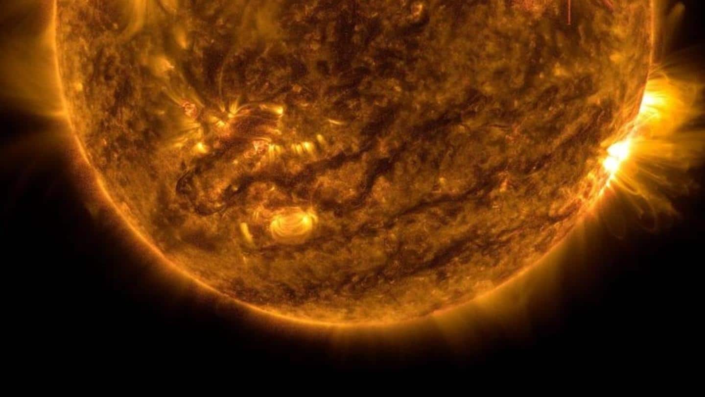 सूर्य पर उभर रहा एक बड़ा सनस्पॉट, पृथ्वी पर सौर तूफान आने की संभावना बढ़ी