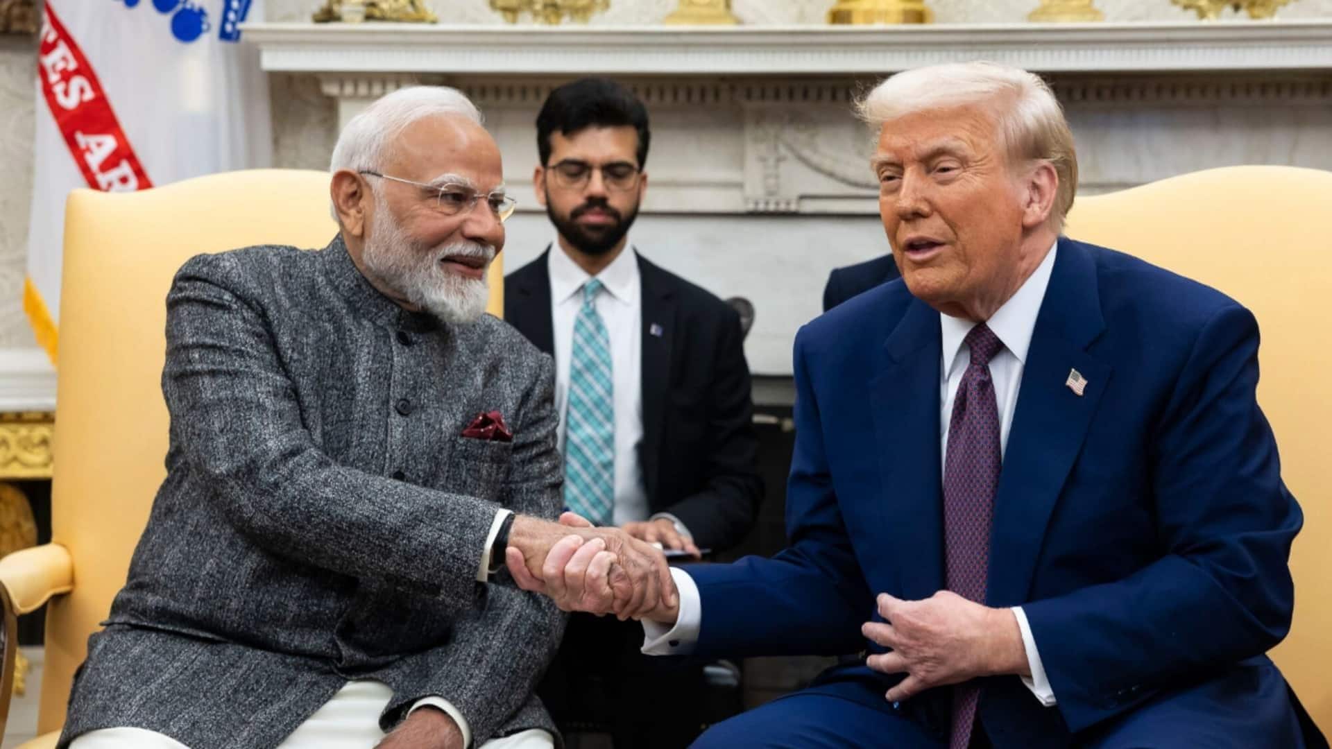 अमेरिका ने भारत पर लागू किया 25 प्रतिशत अतिरिक्त टैरिफ, जानिए निर्यात पर क्या होगा असर अमेरिका ने भारत पर लागू किया 25 प्रतिशत अतिरिक्त टैरिफ, जानिए निर्यात पर क्या होगा असर