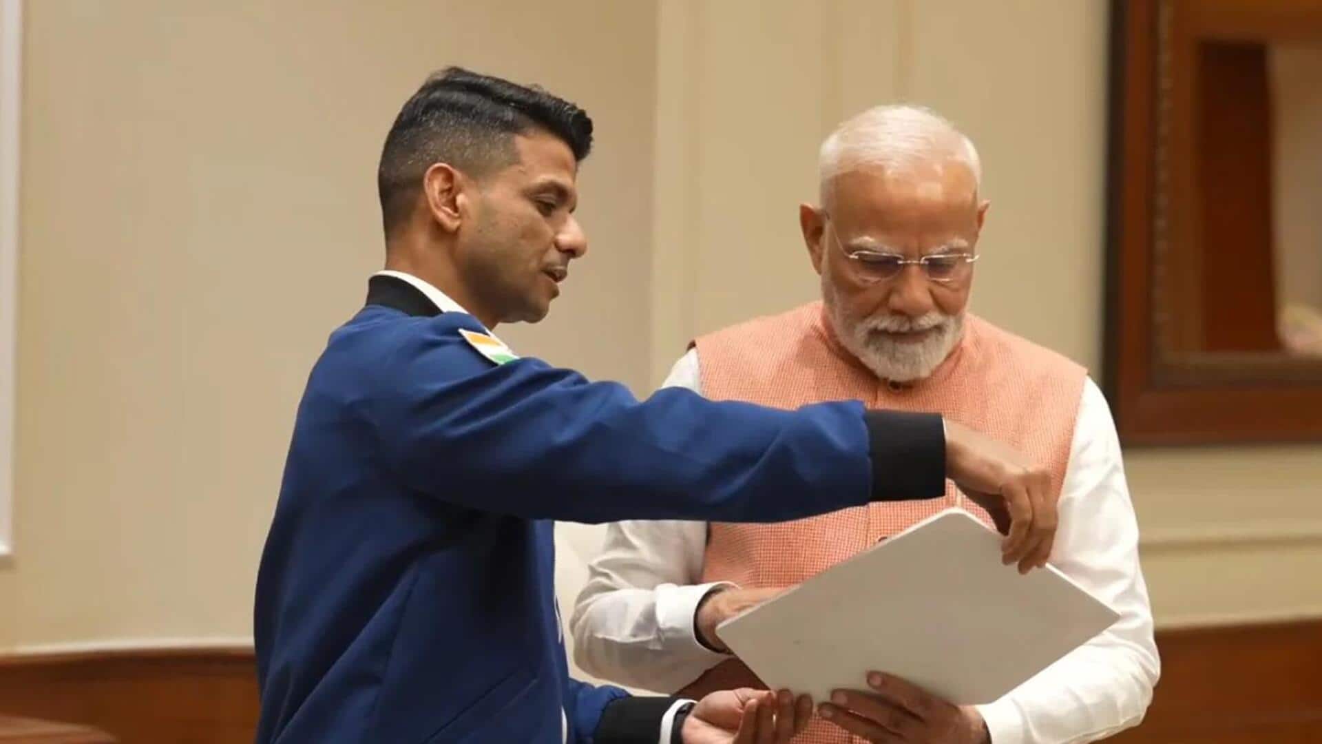 प्रधानमंत्री मोदी ने शुभांशु शुक्ला संग मुलाकात का वीडियो किया साझा, जानिए क्या हुई बातचीत प्रधानमंत्री मोदी ने शुभांशु शुक्ला संग मुलाकात का वीडियो किया साझा, जानिए क्या हुई बातचीत
