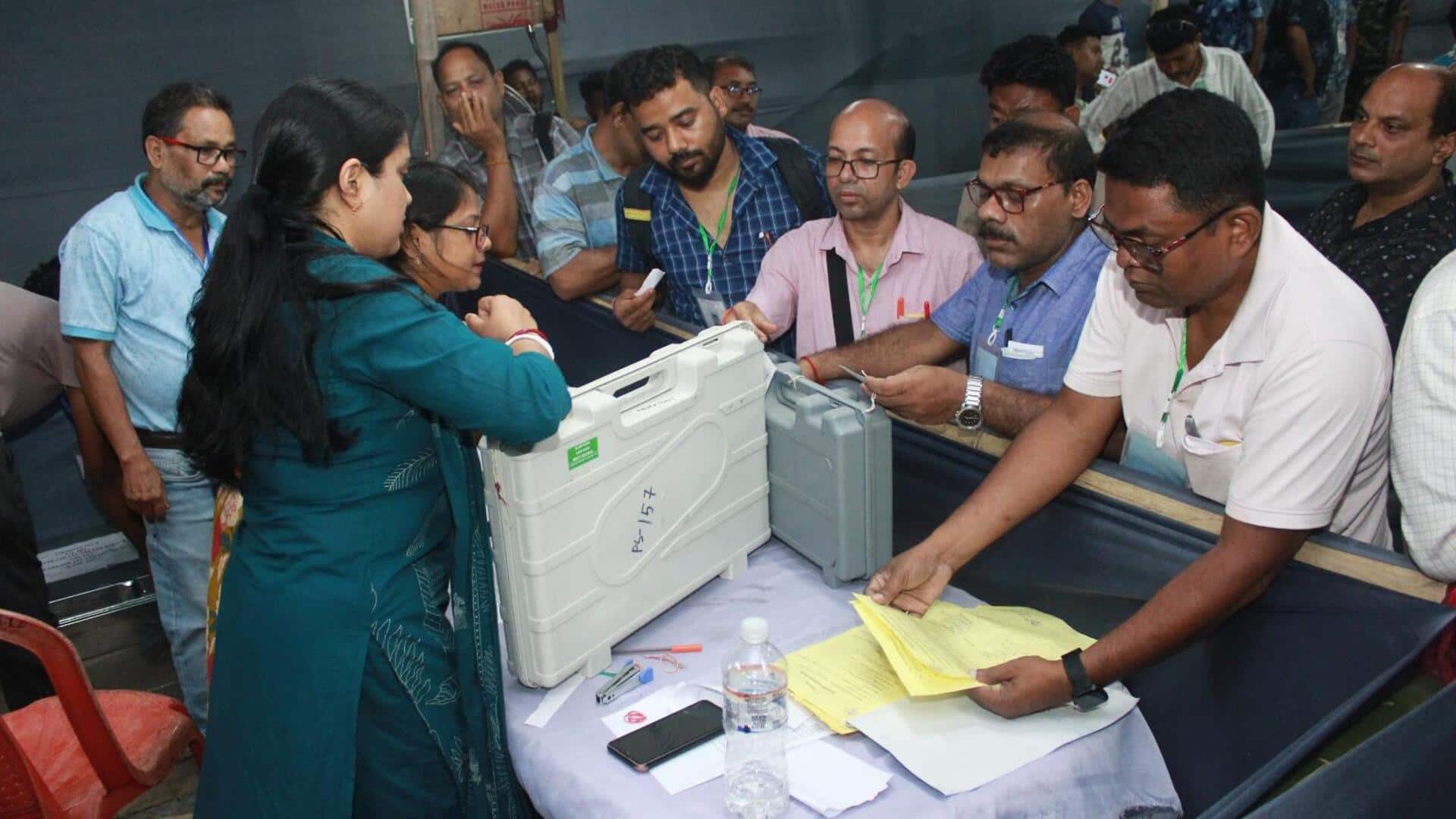 पश्चिम बंगाल का चुनाव करवा रहे 65 चुनाव अधिकारी ही मतदाता सूची से बाहर 