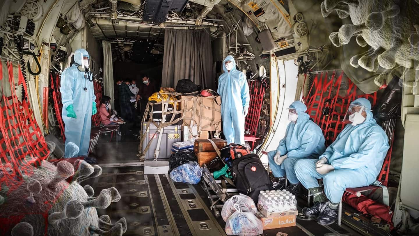 कोरोना के खिलाफ लड़ाई में जुटी वायुसेना, स्वास्थ्यकर्मियों और दवाओं को कर रही एयरलिफ्ट