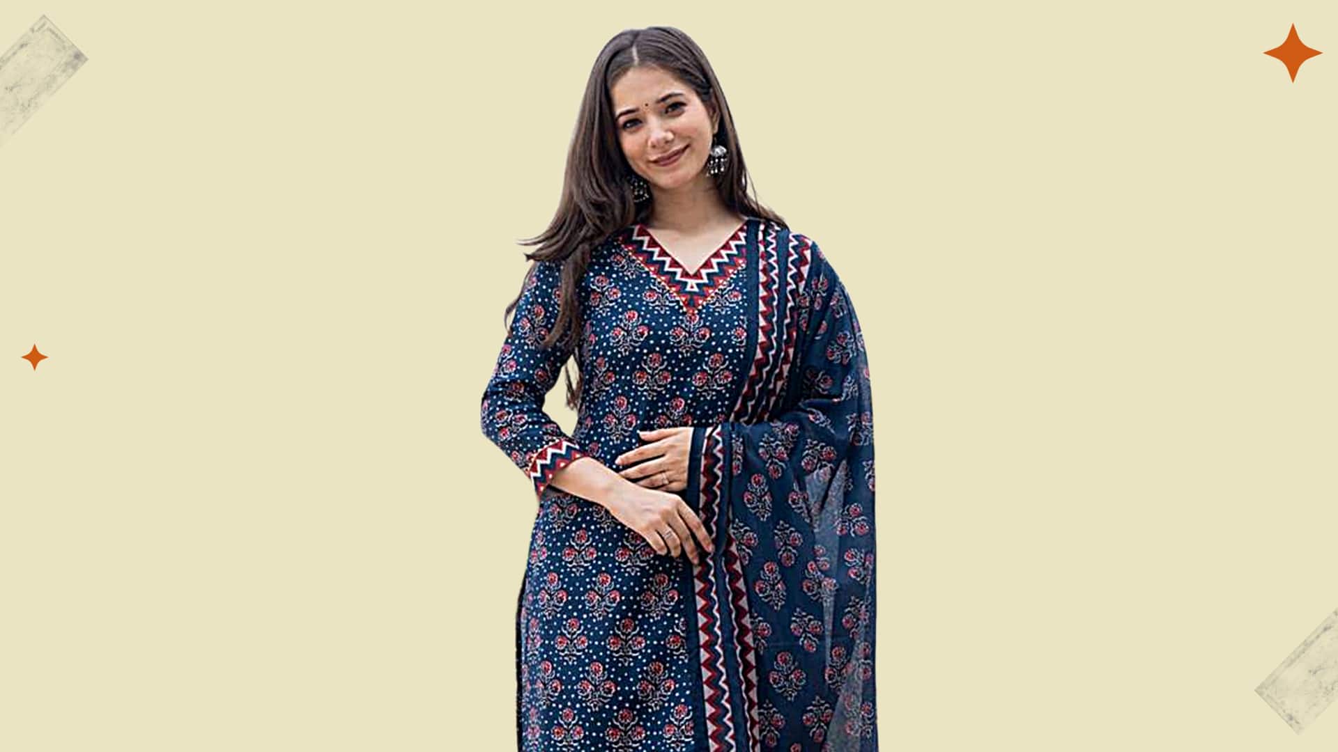 नीले रंग के कुर्ती सेट के साथ पहनें ये फैशन एक्सेसरीज, लुक लगेगा और भी स्टाइलिश