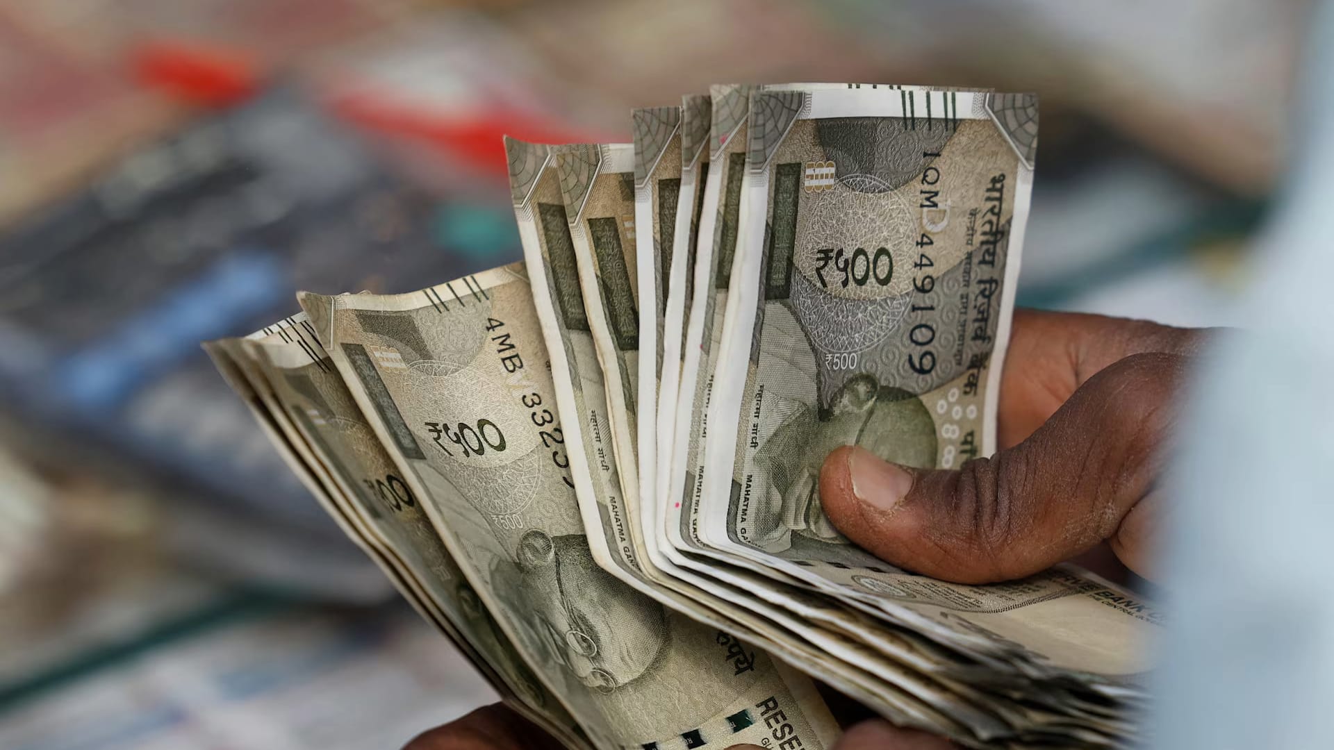 बिना इनकम प्रूफ के भी मिल सकता है लोन, जानिए कैसे