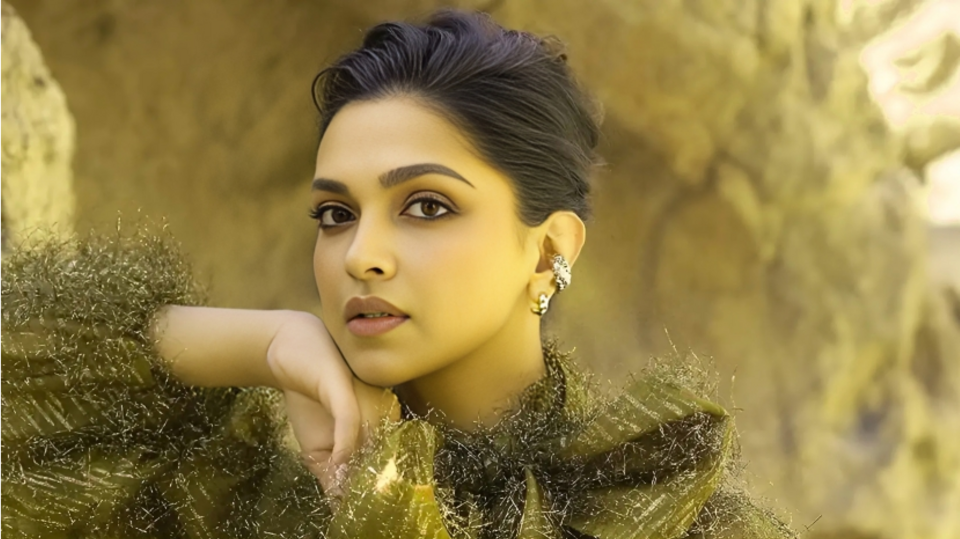 दीपिका पादुकोण ऐन वक्त पर पेरिस के बड़े इवेंट से हुईं बाहर, अचानक क्यों बनाई दूरी?